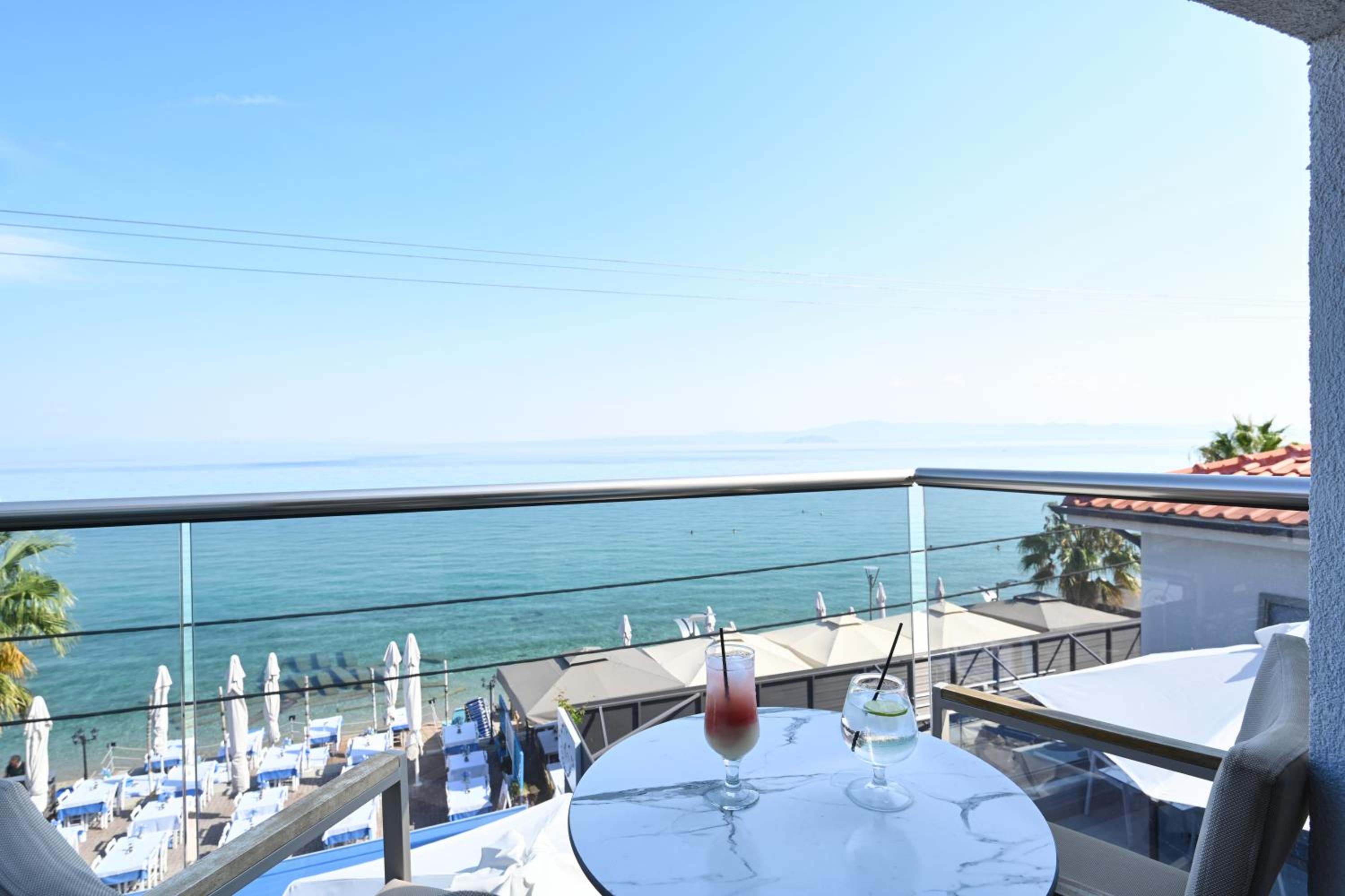 Sea View Junior Suite - Photo 3