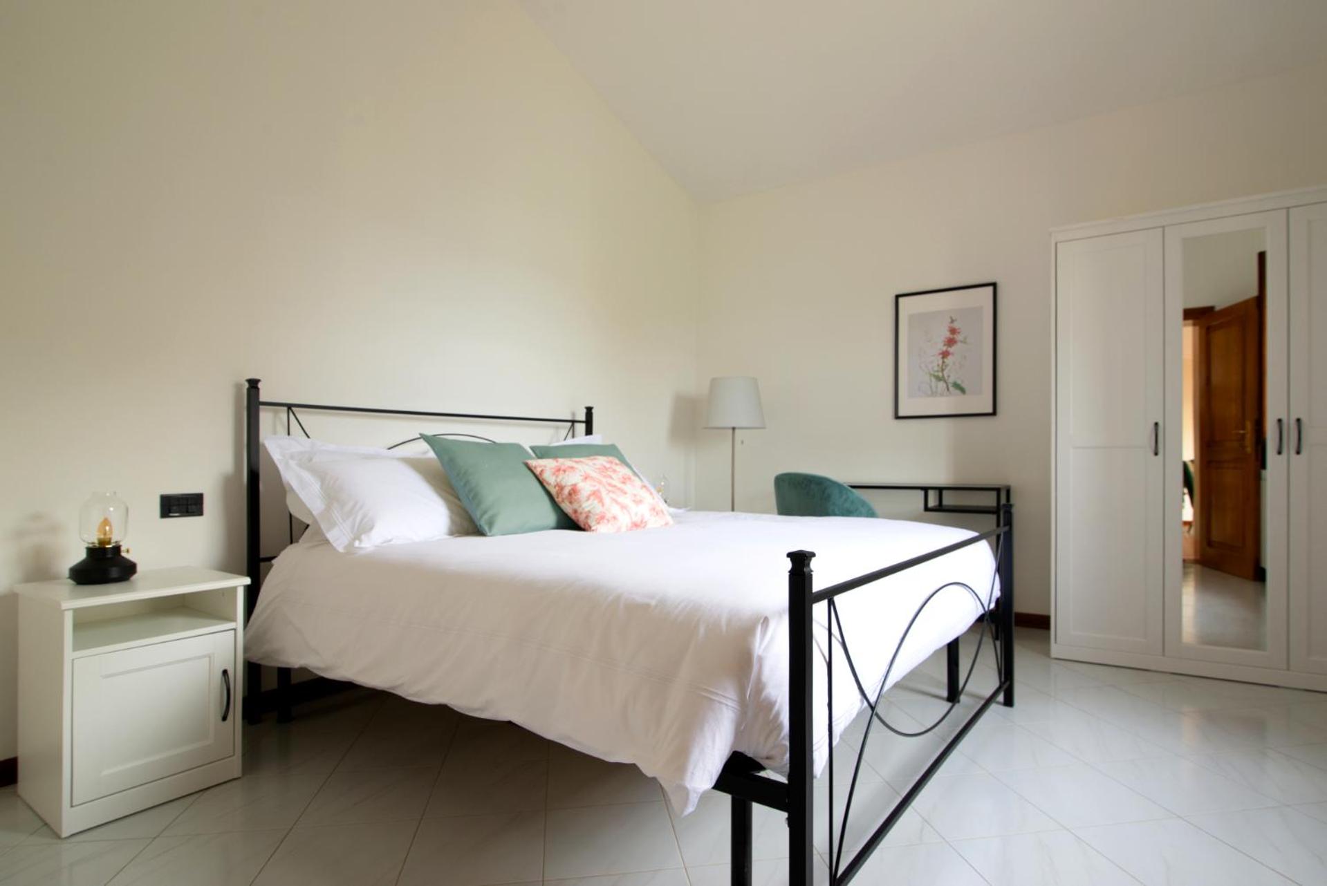 Two-Bedroom House photo 2