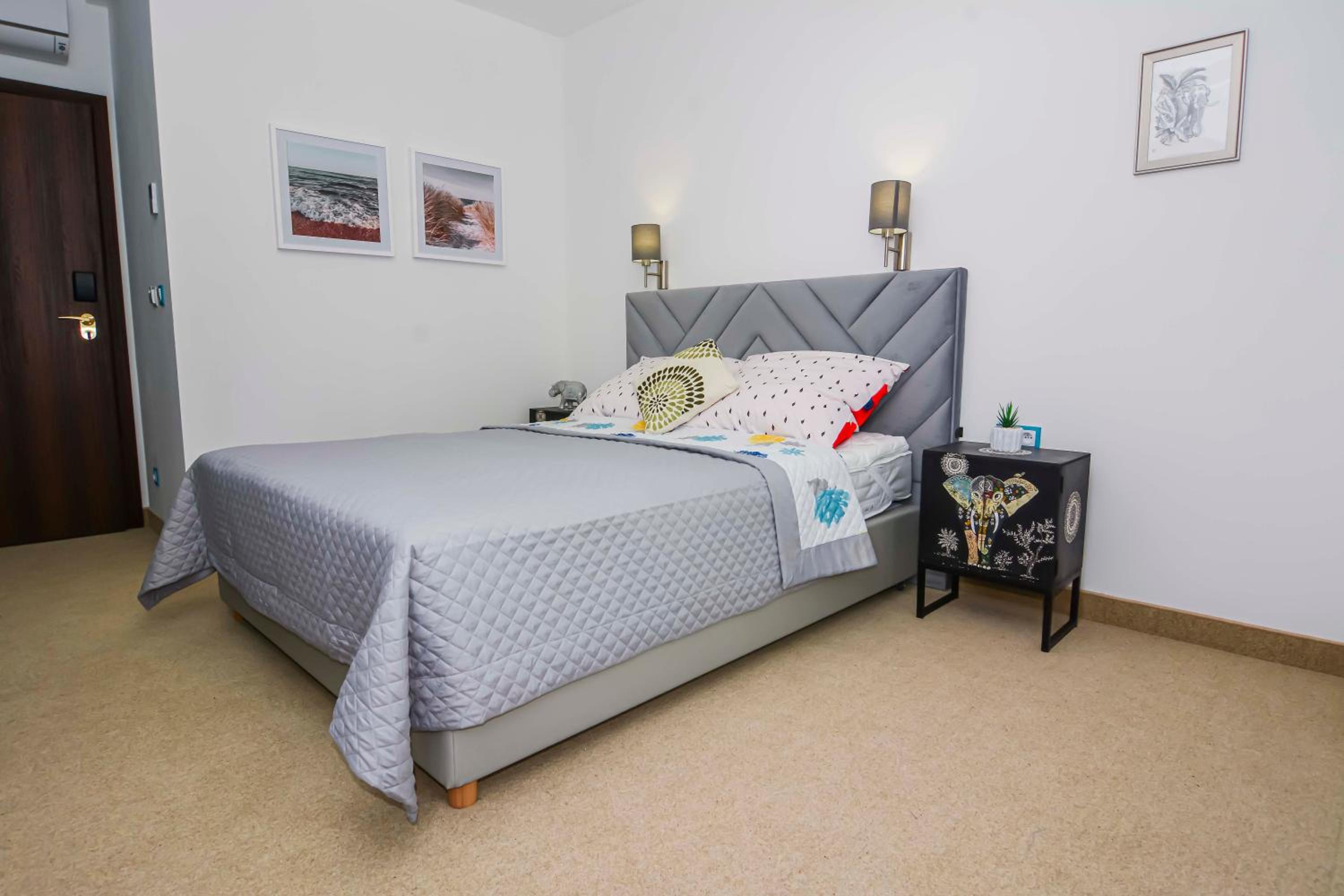 Superior King Room - Photo 2