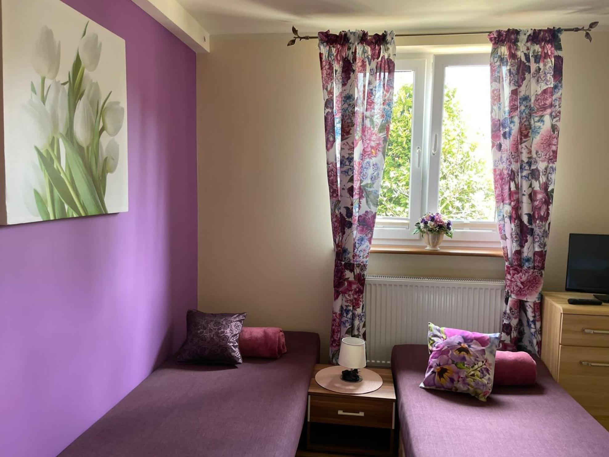 Triple Room with Private Bathroom photo 2