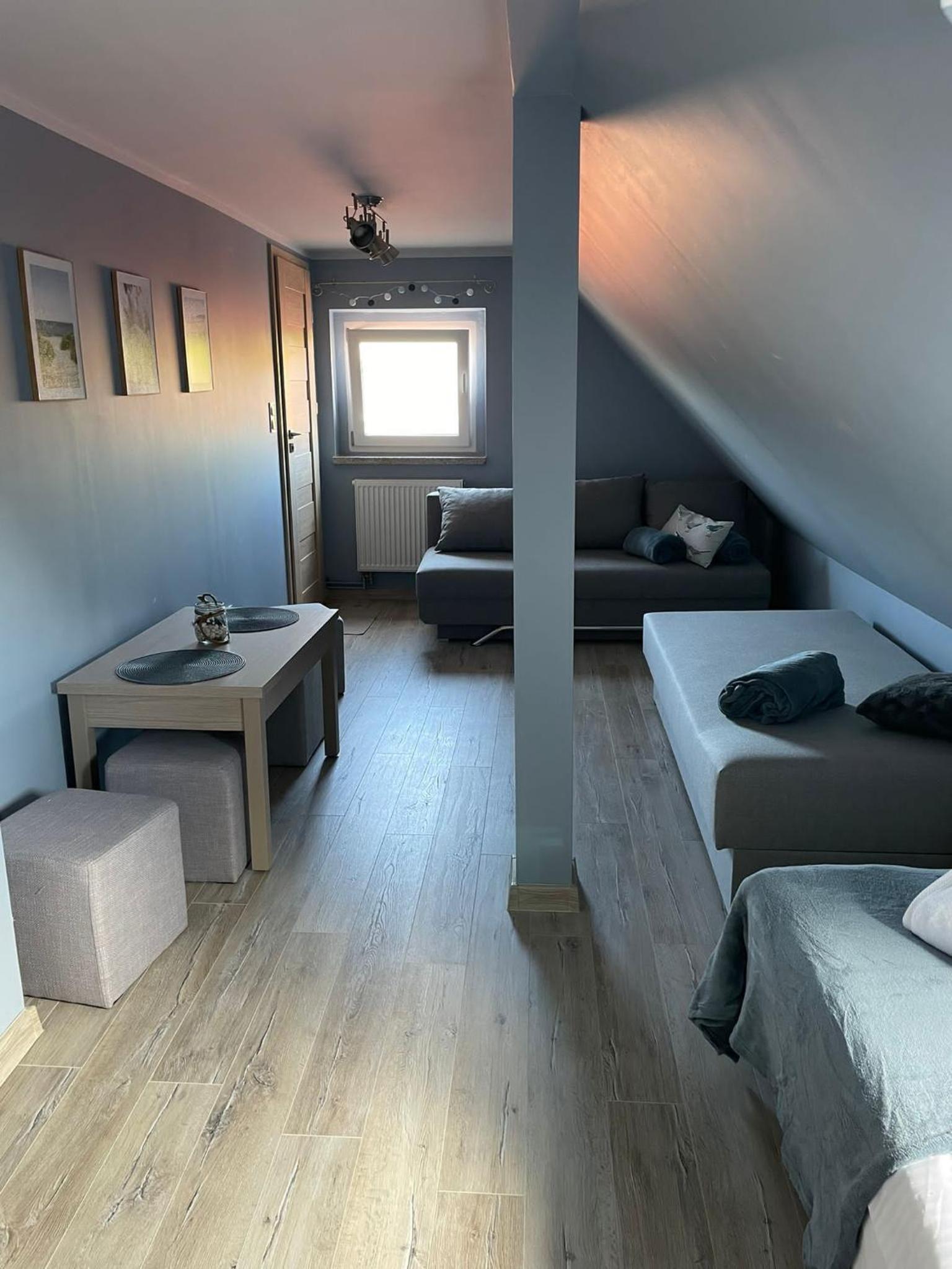 Quadruple Room with Private Bathroom photo 1