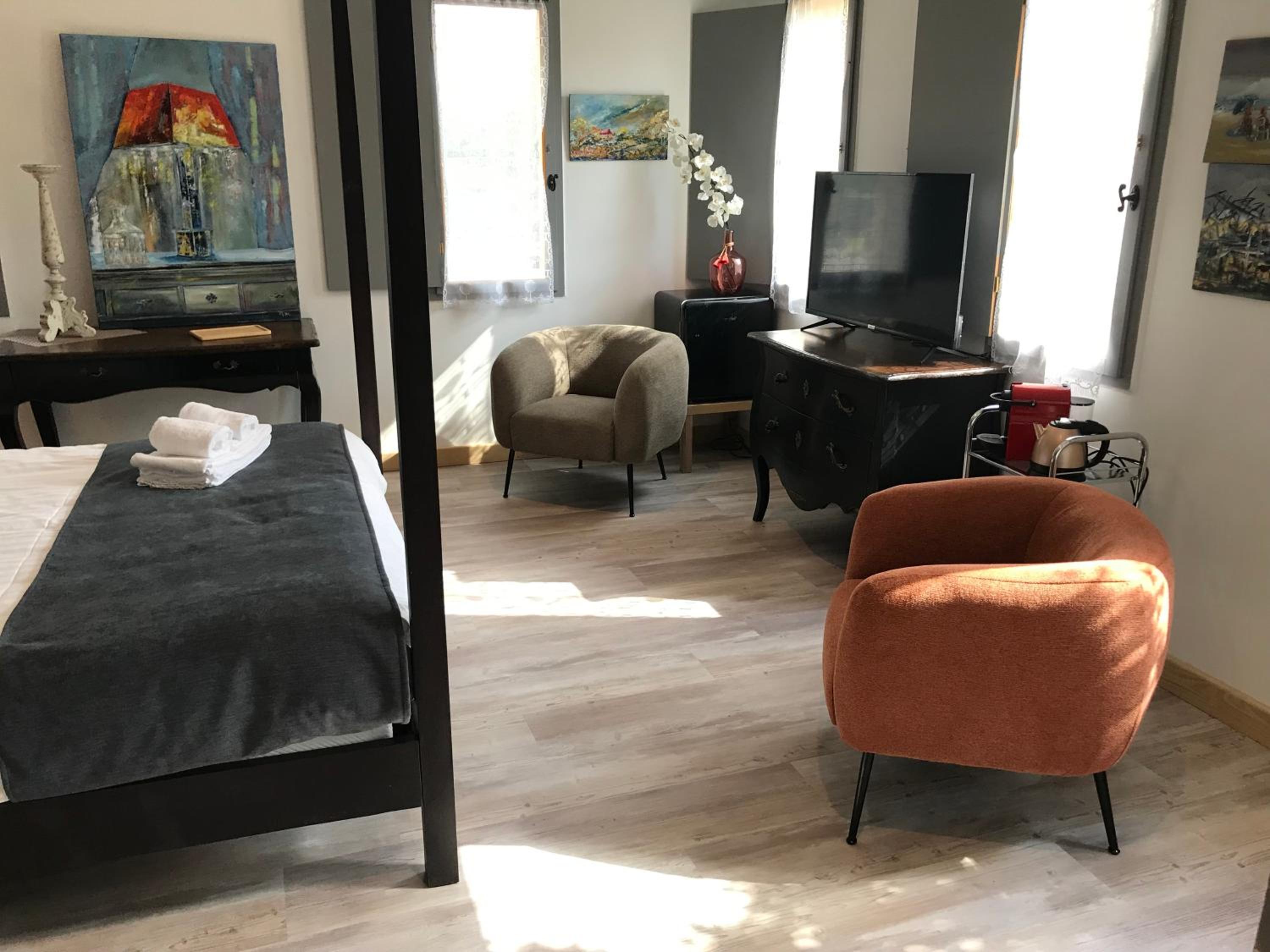 Suite photo 2