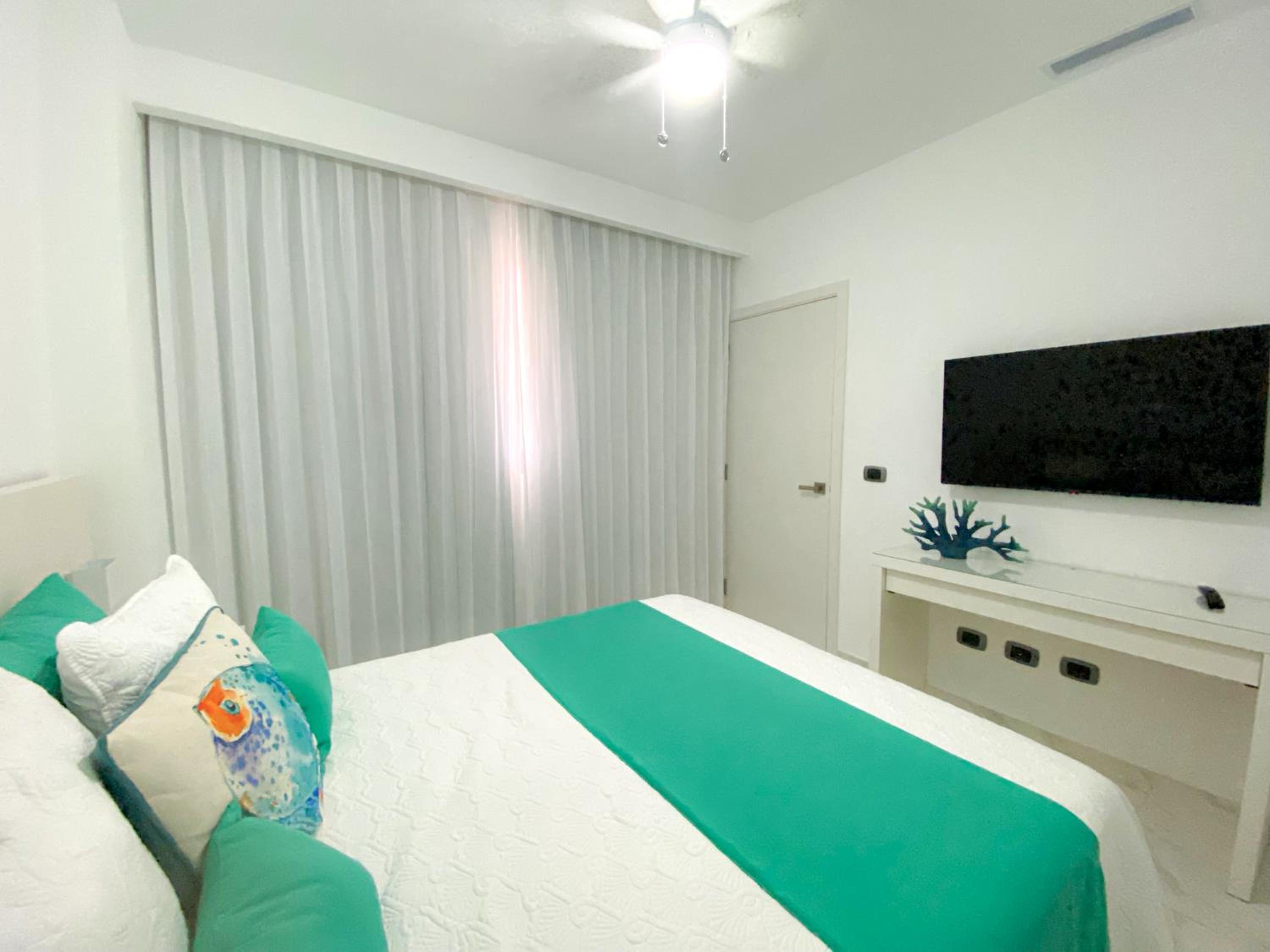 Apartment with Pool View  - Photo 3