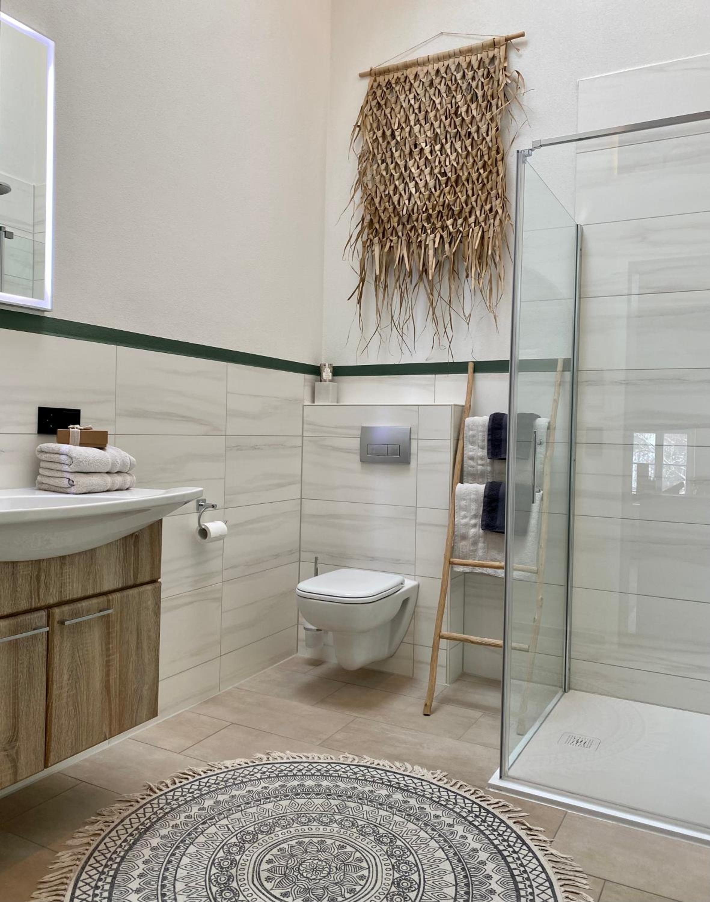 One-Bedroom Apartment - Photo 28