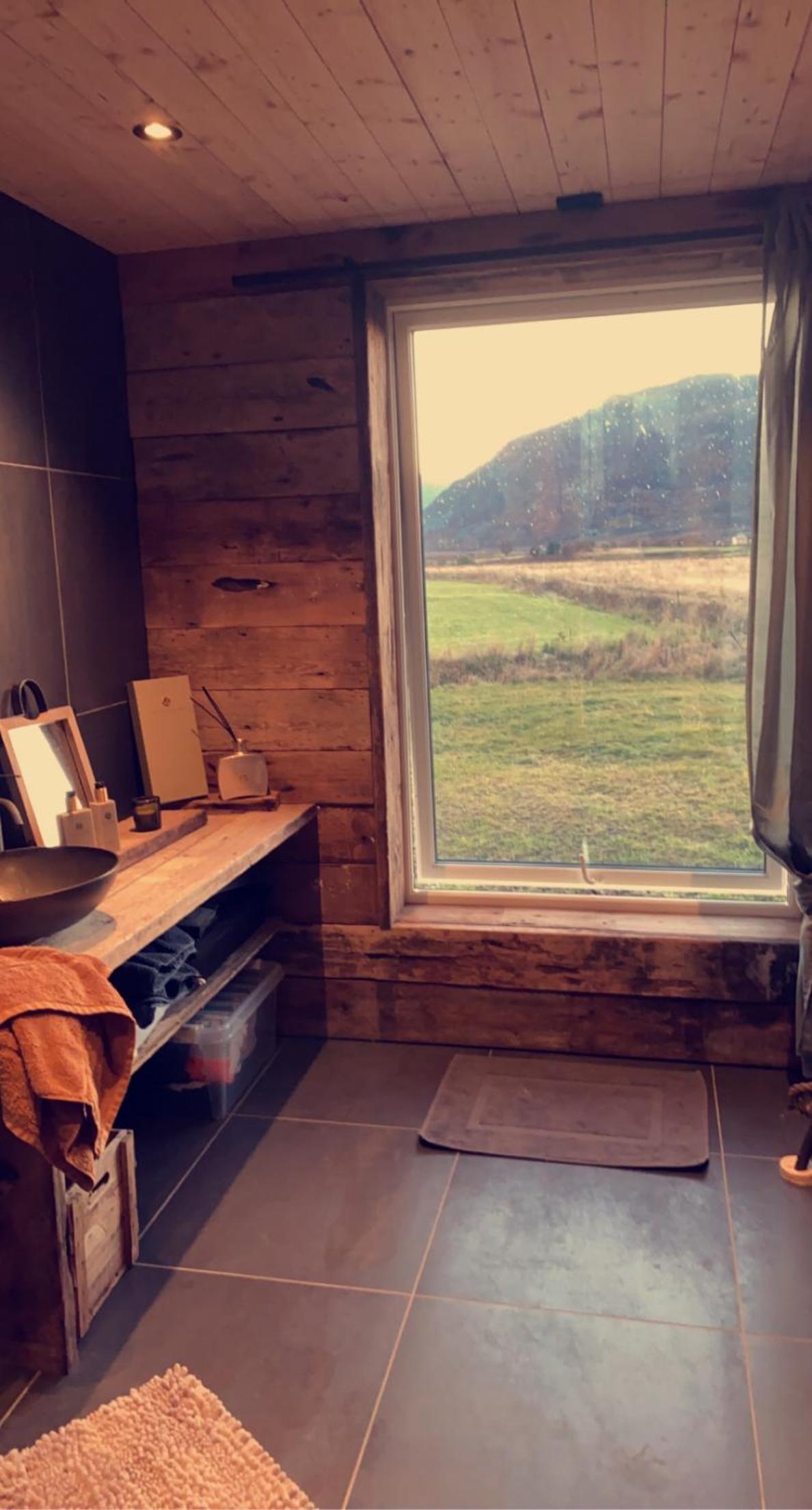 Two-Bedroom Barnhouse  - Photo 26