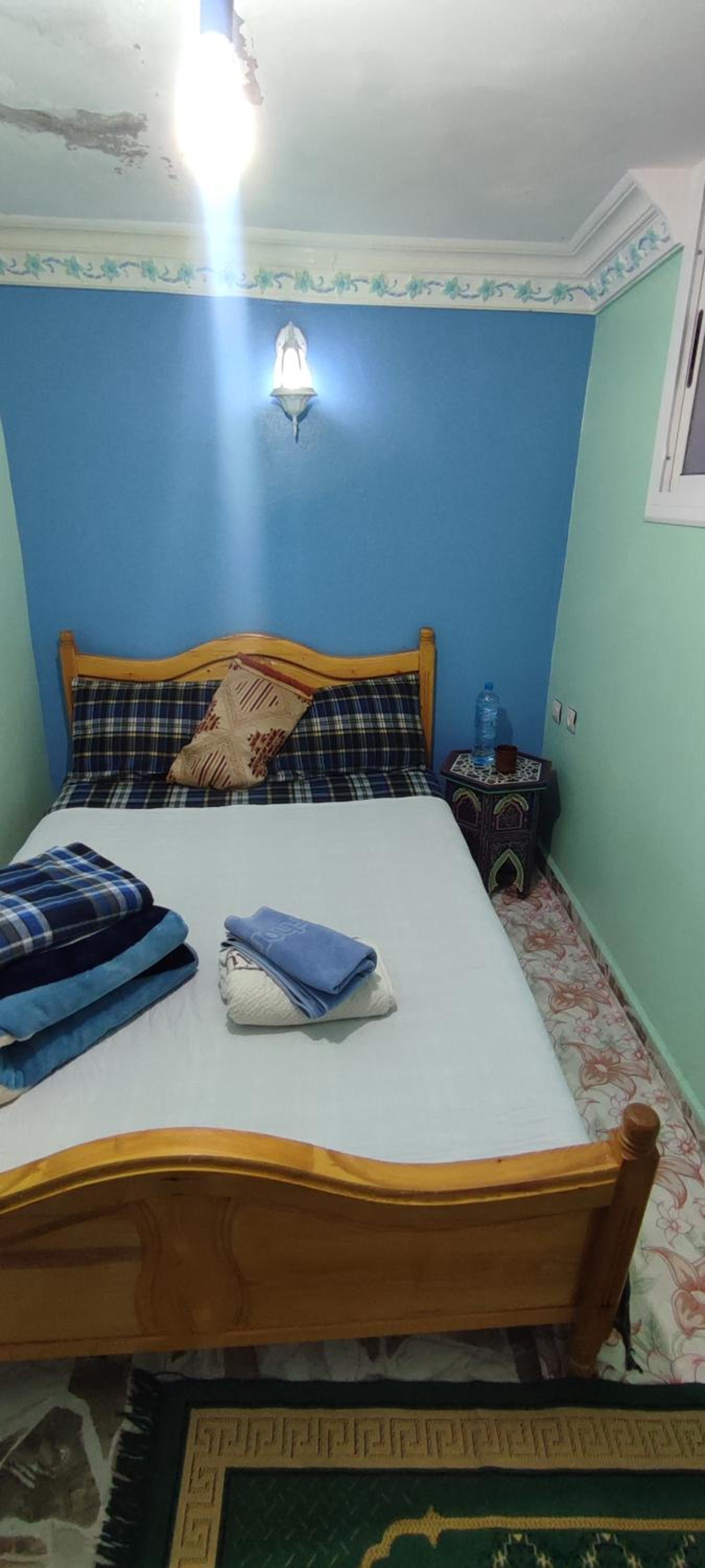 Double Room with Balcony (2 Adults + 1 Child) - Photo 8