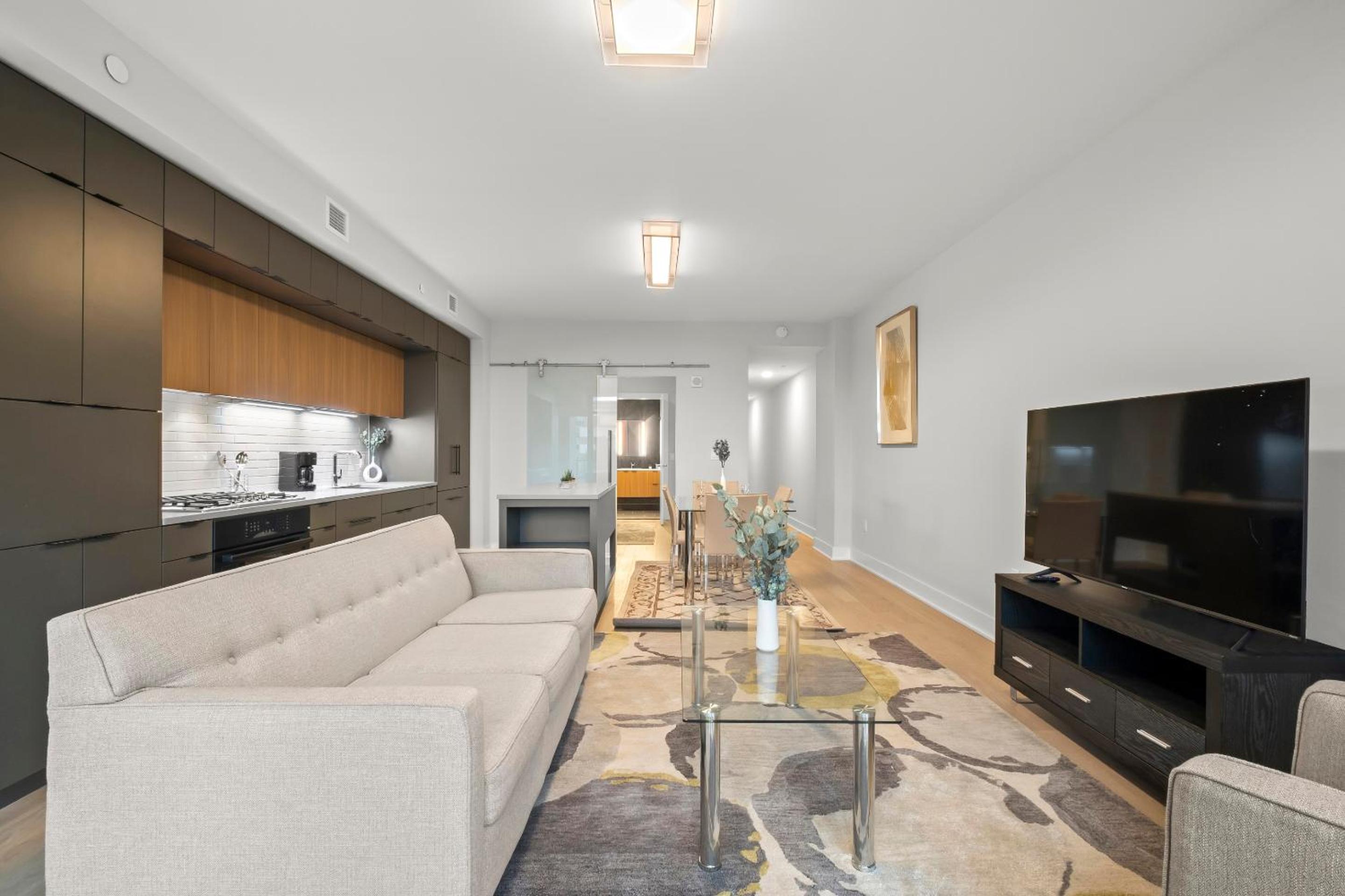 Two Bedroom With Balcony photo 2