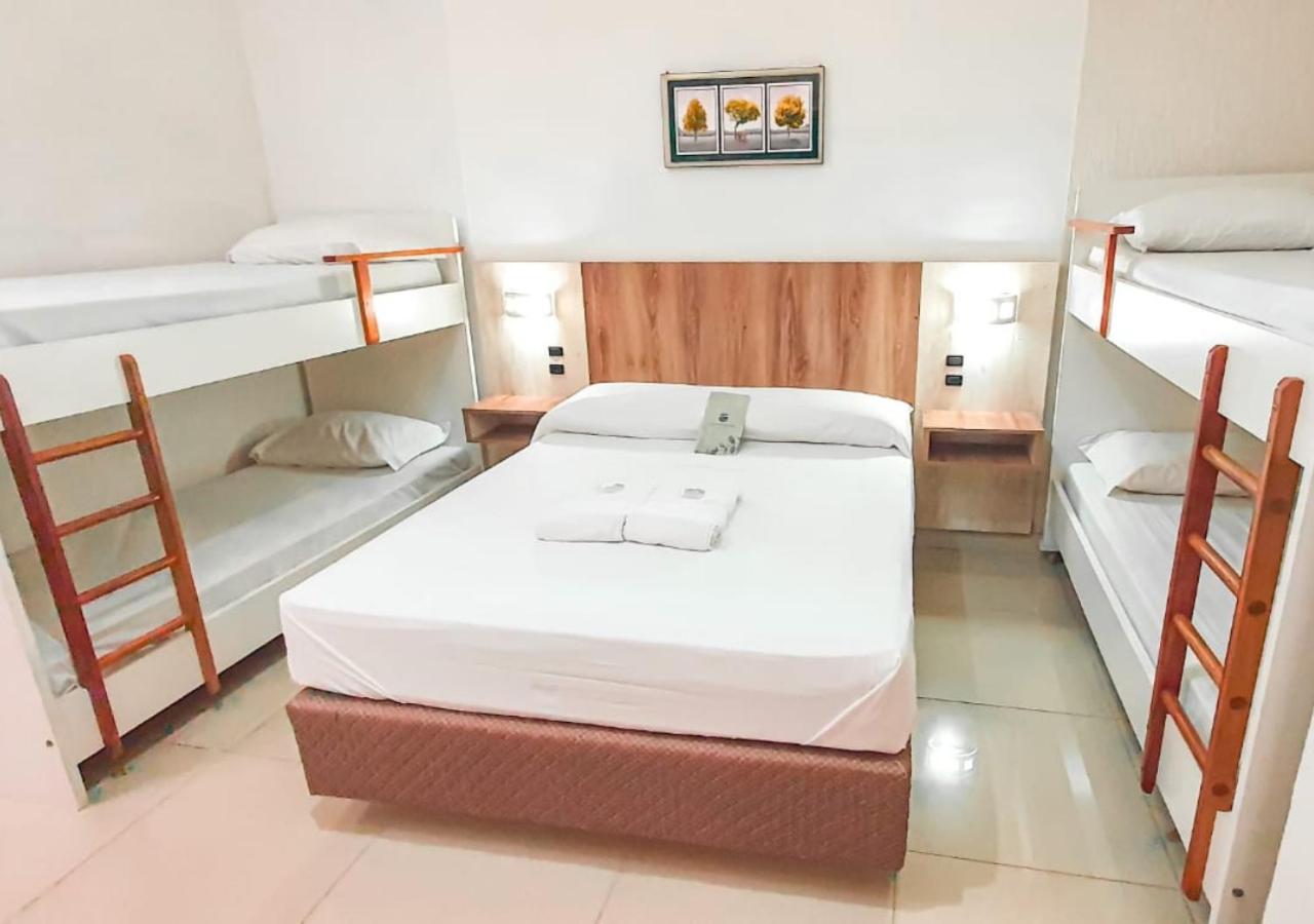 Economy Family Room