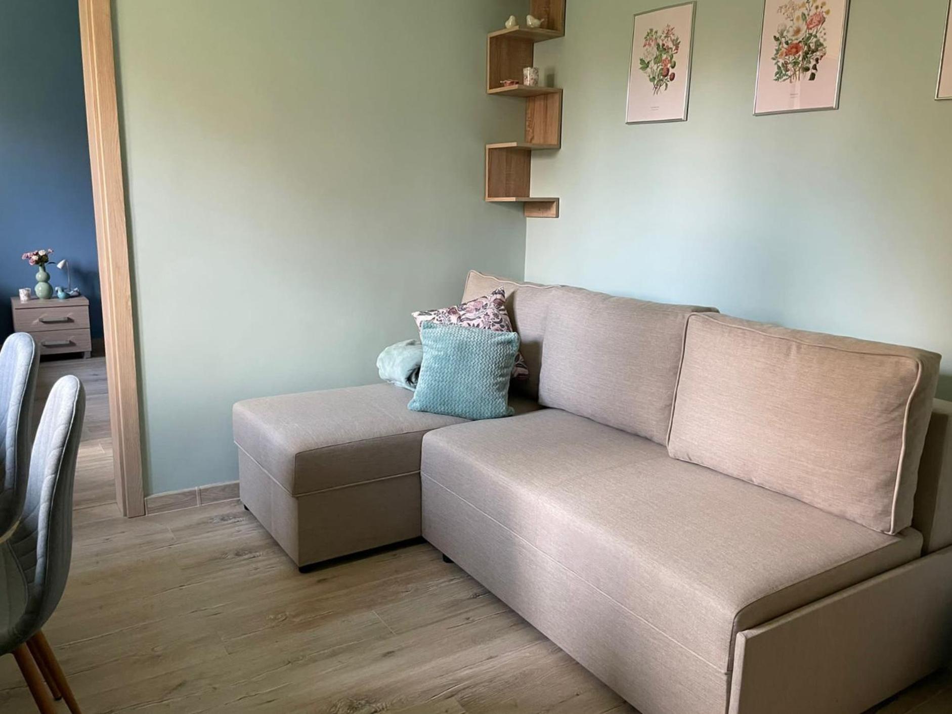 Family Room with Private Bathroom photo 1