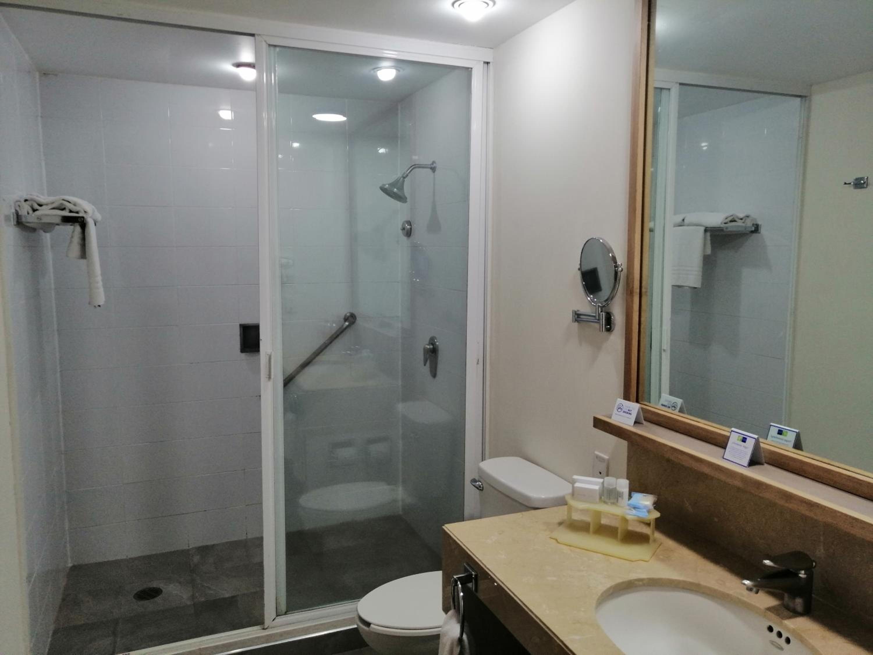 Standard Double Room with Two Double Beds and City View