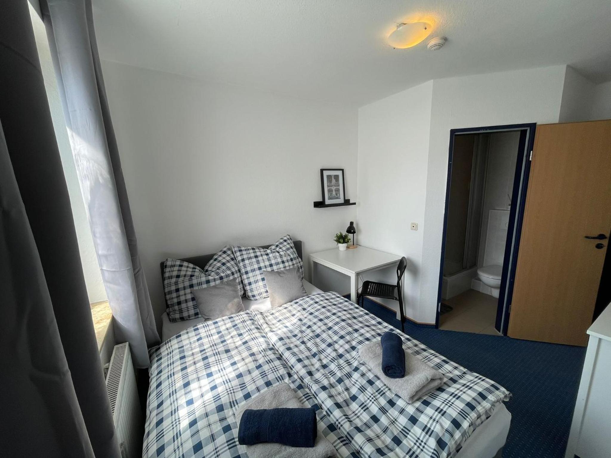 Double Room with Private Bathroom photo 1
