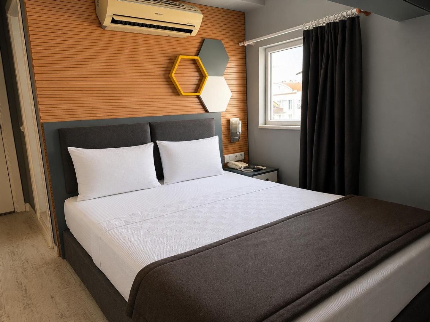 Economy Double Room