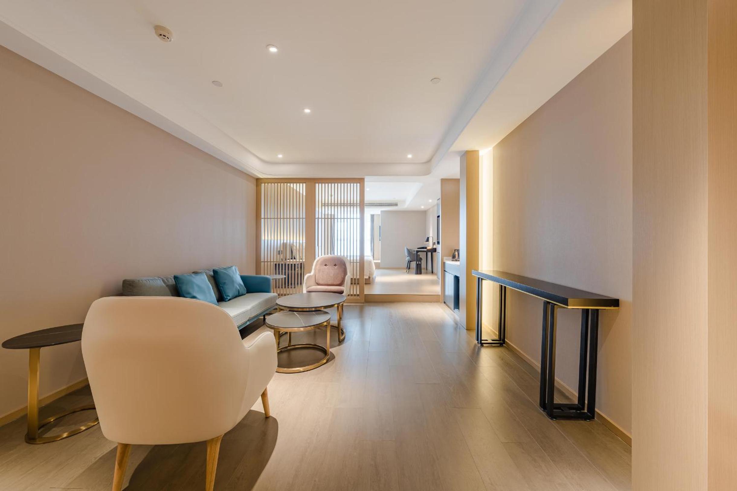 Suite with City View