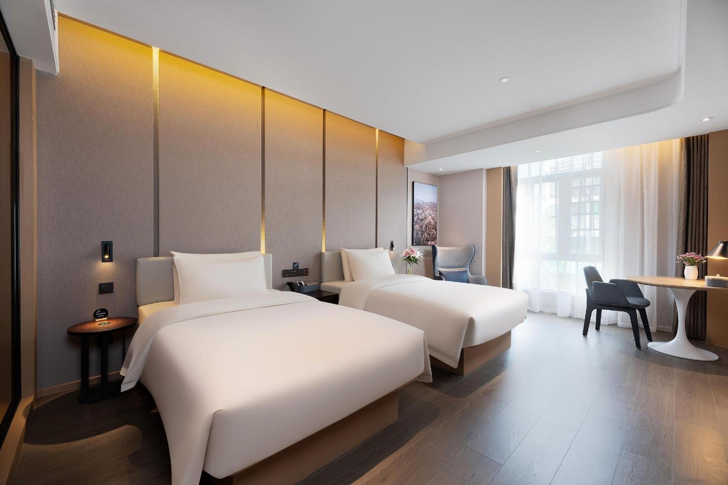 Superior Twin Room  photo 3