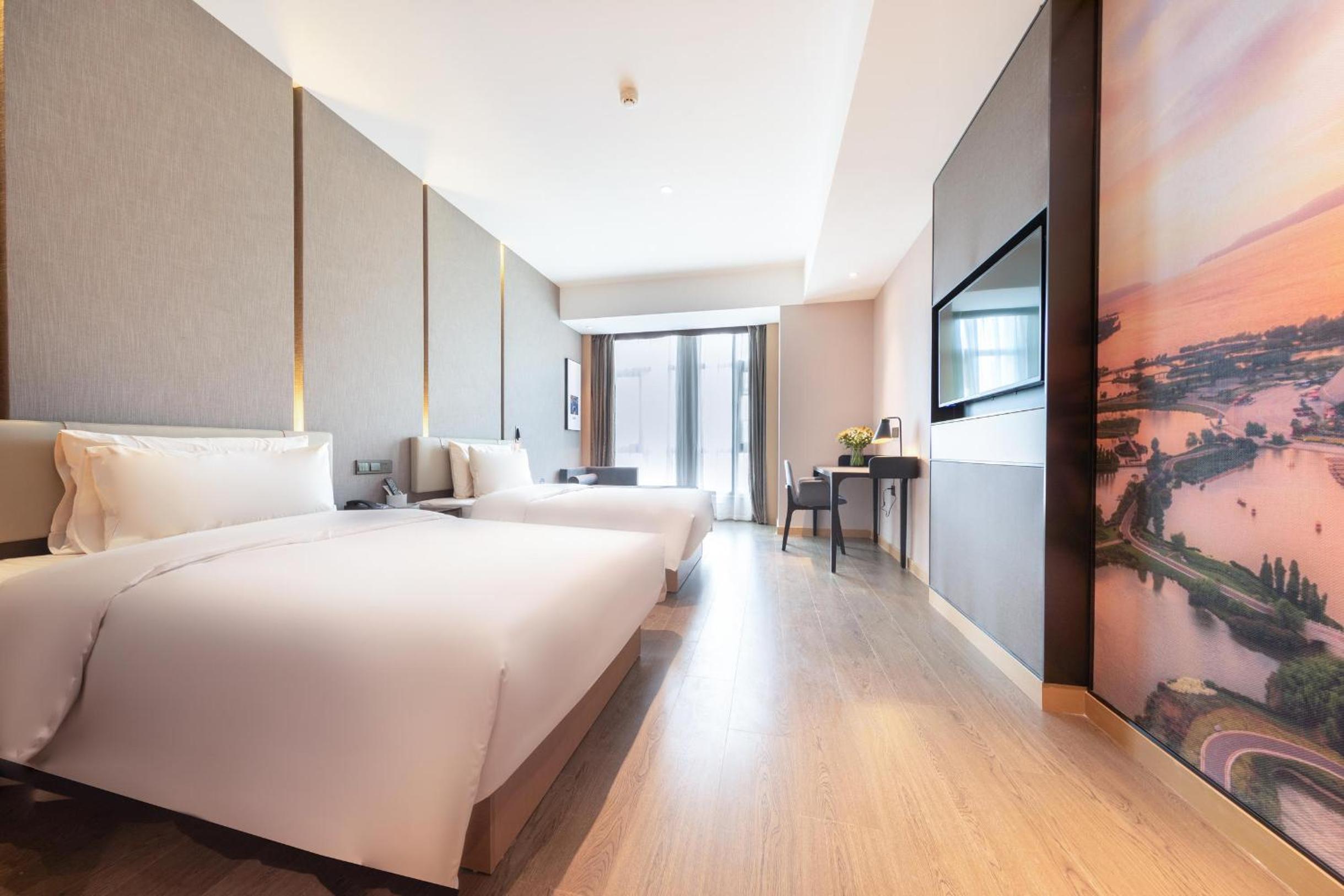Deluxe Twin Room photo 1