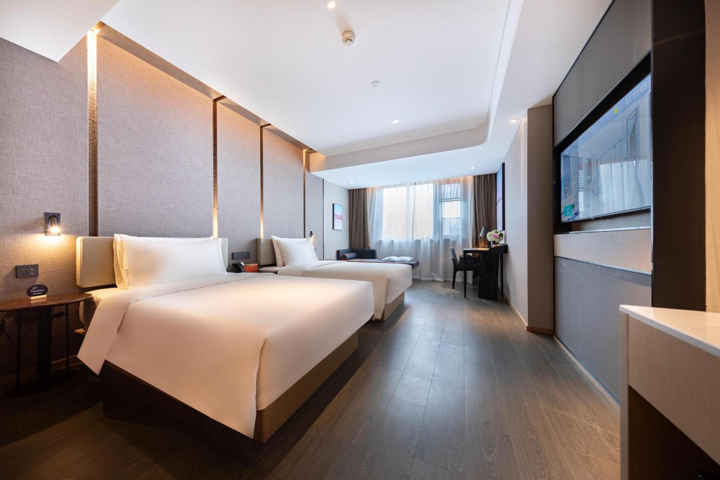 Deluxe Twin Room  photo 1