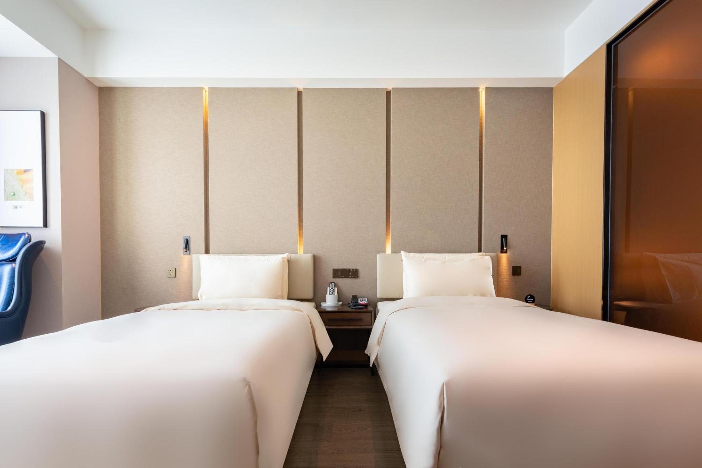 Superior Twin Room photo 1