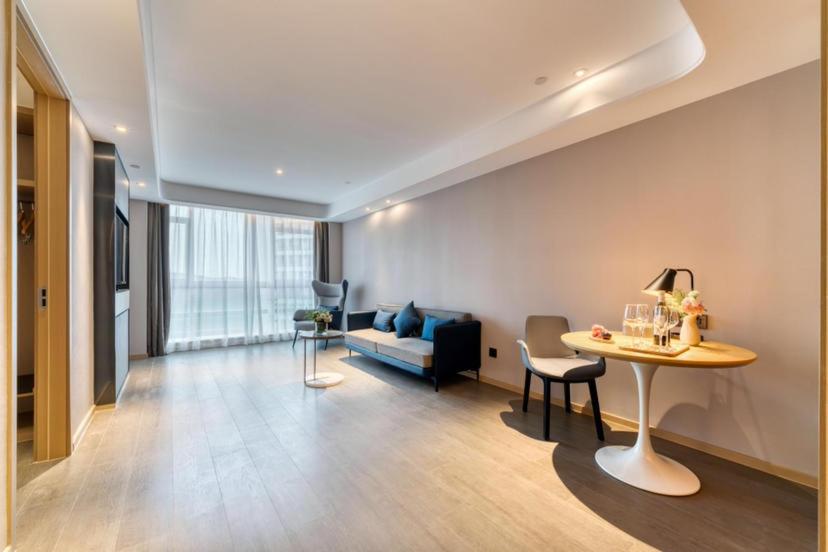 Deluxe Suite  photo 1