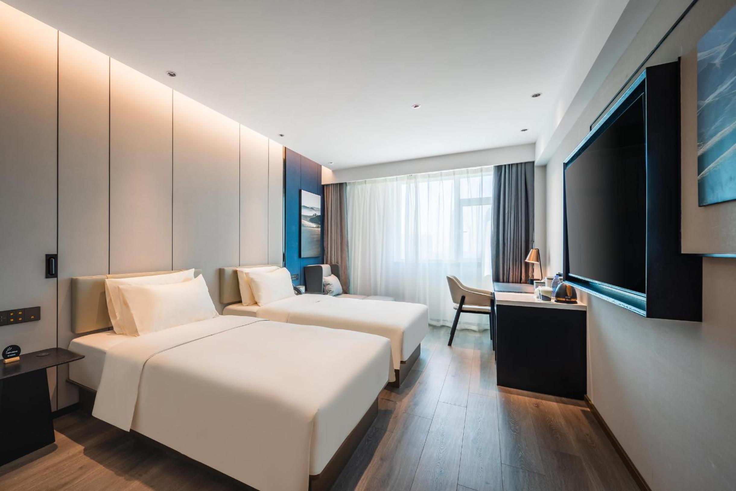 Superior Twin Room  photo 2