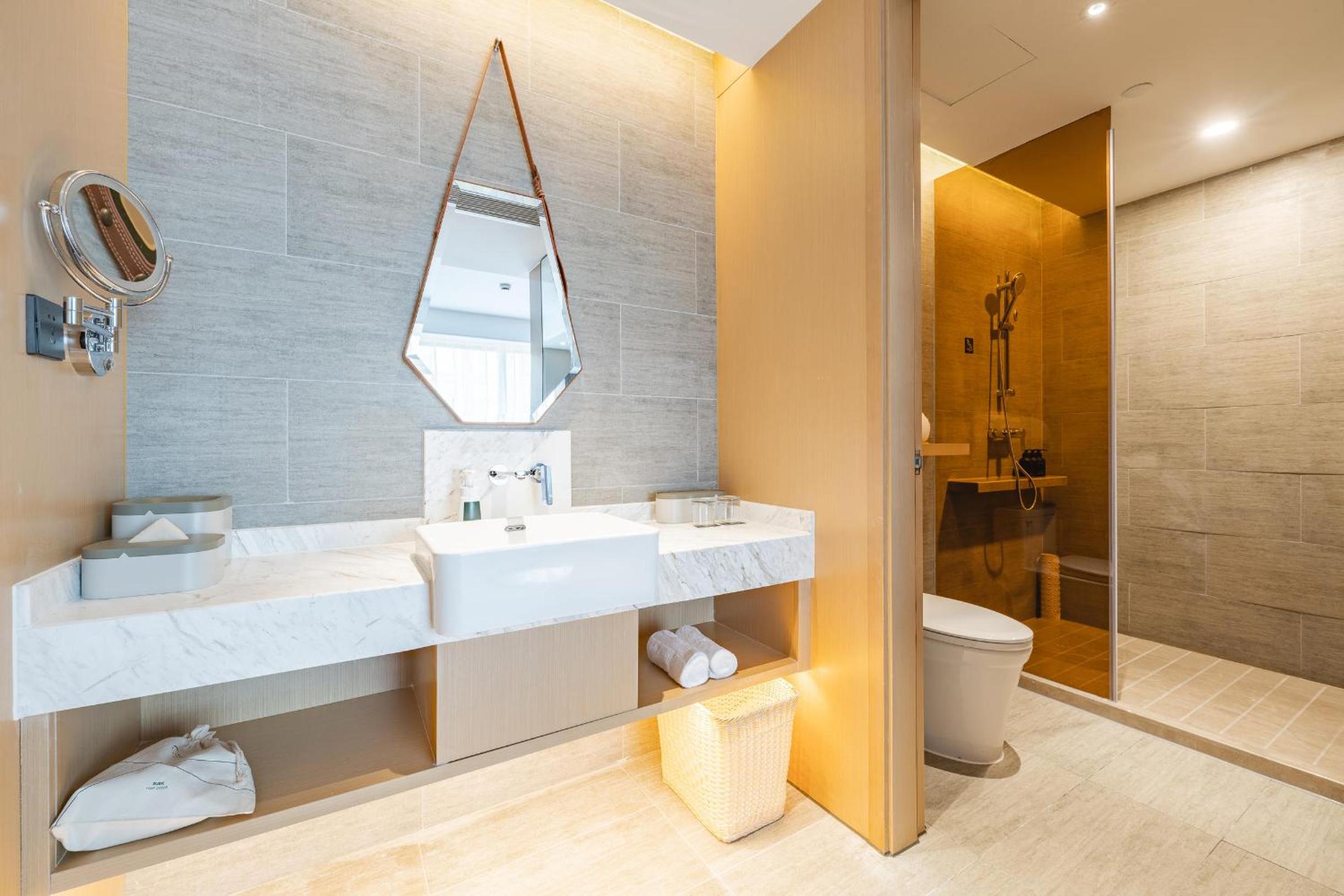 Elegant Double Room photo 2