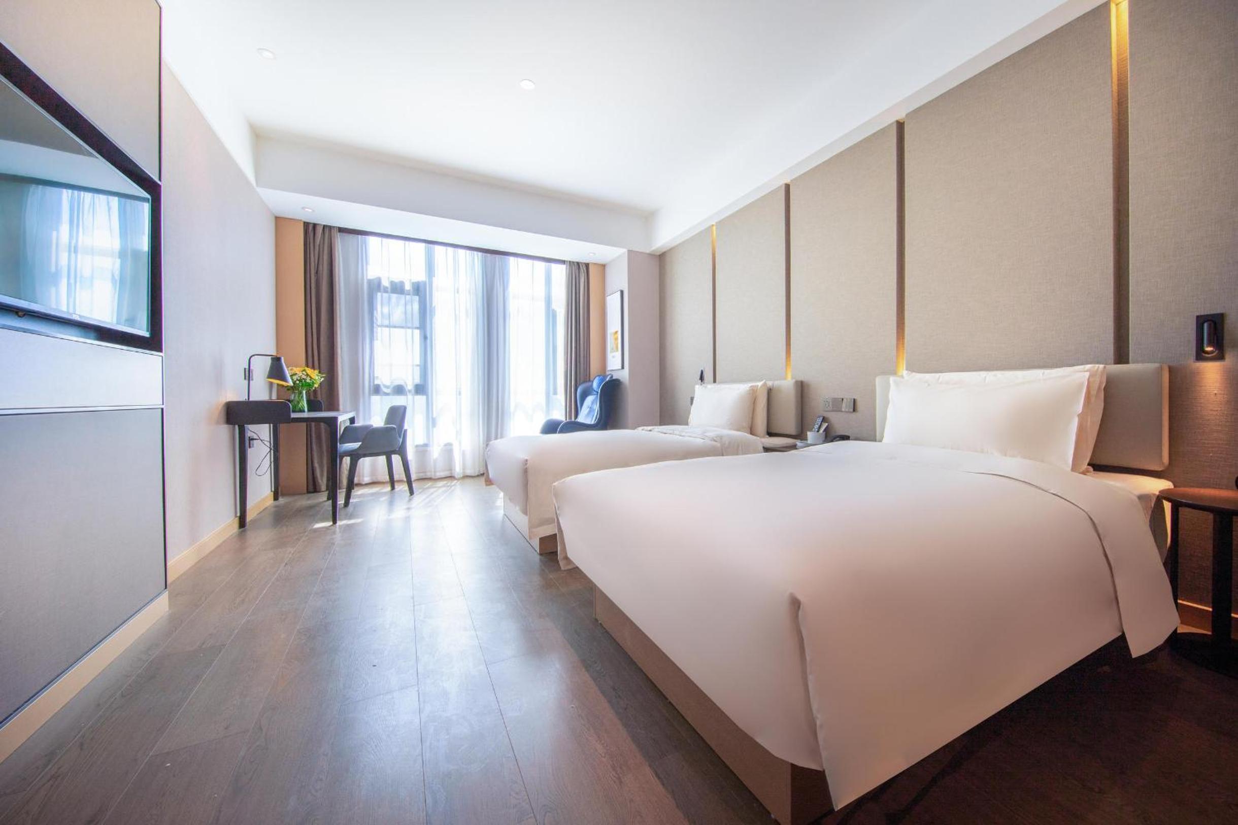 Superior Twin Room photo 2