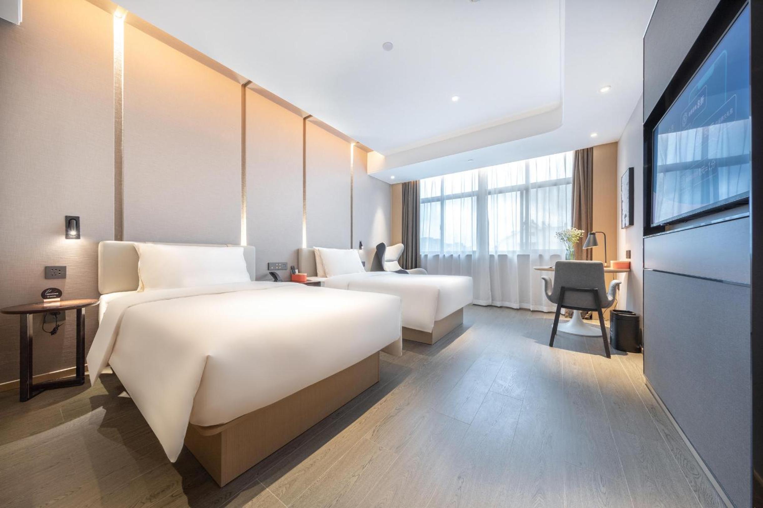 Deluxe Twin Room  photo 1