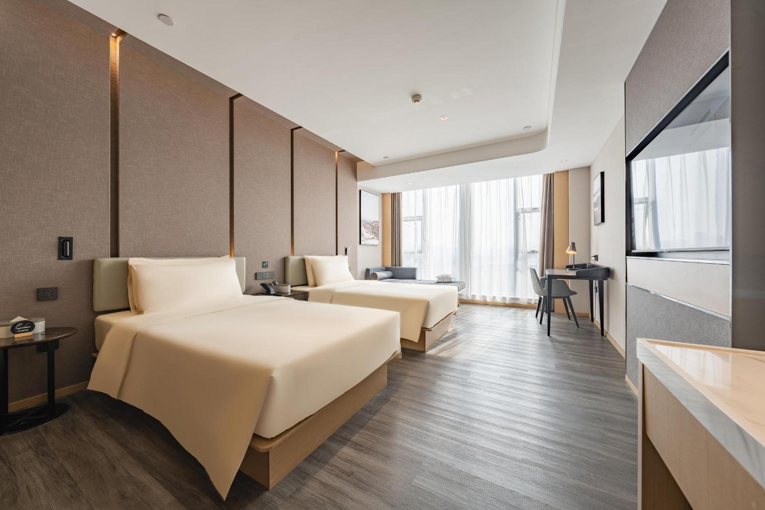 Executive Twin Room - Photo 1