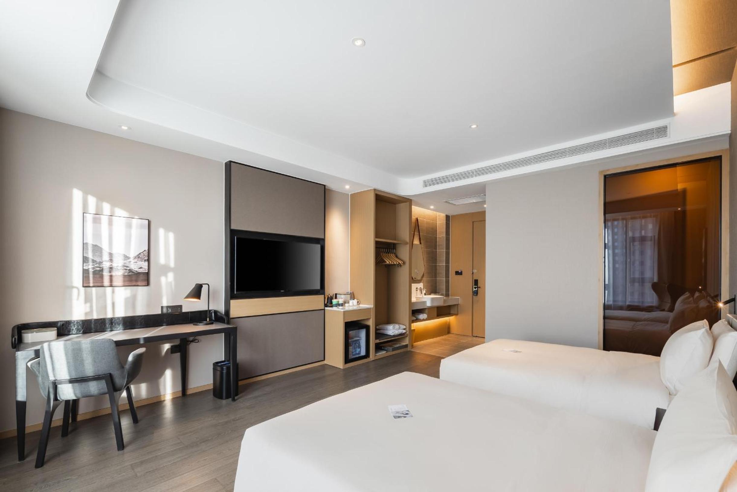 Superior Twin Room  photo 3