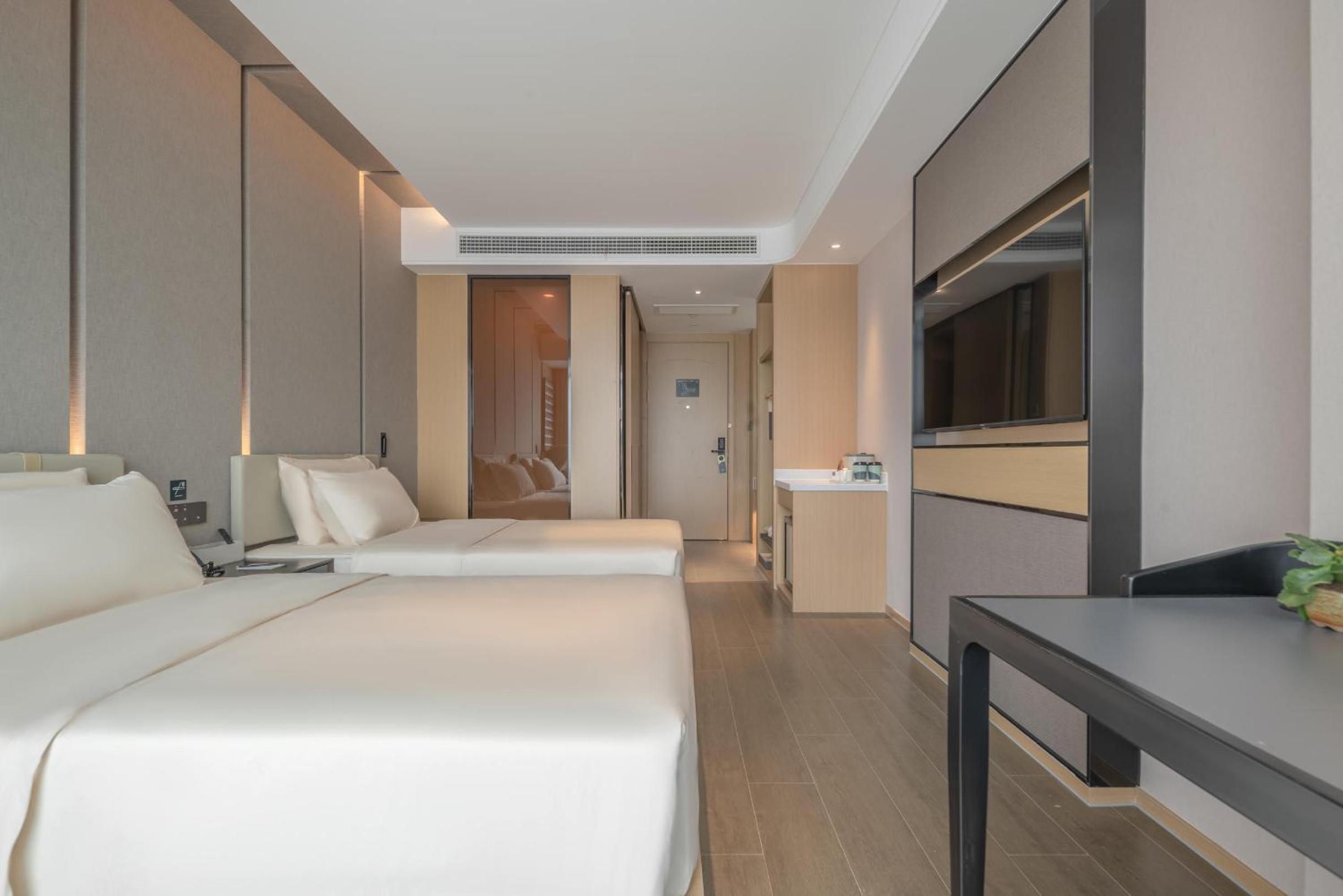 Deluxe Twin Room  photo 3