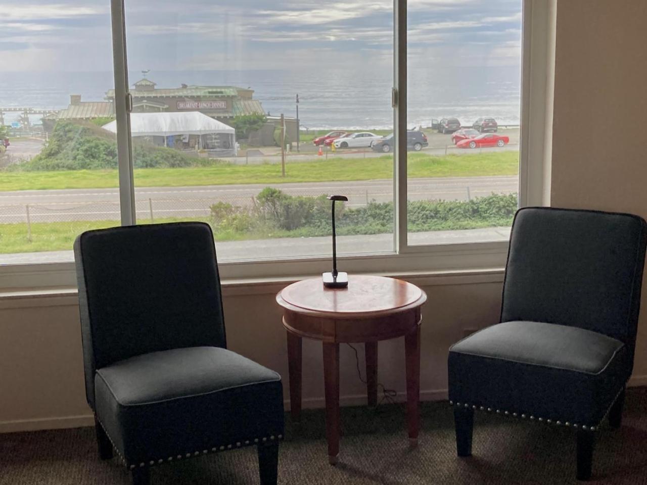 King Room with Sea View - Photo 13