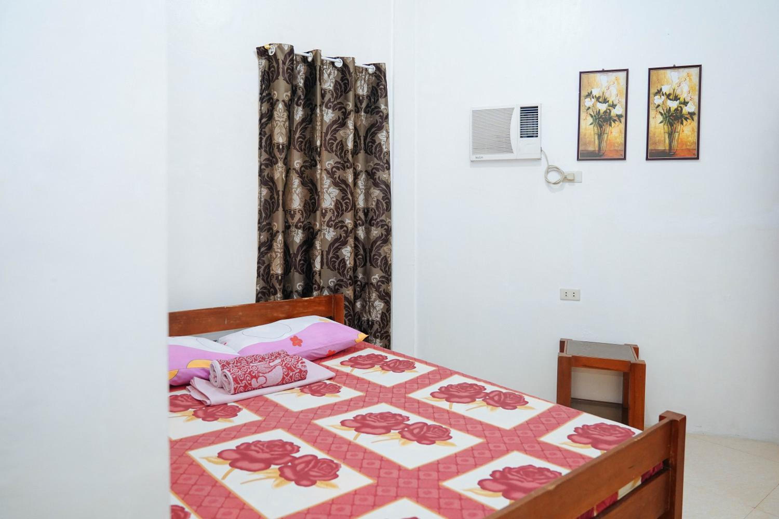 Double Room - Photo 5