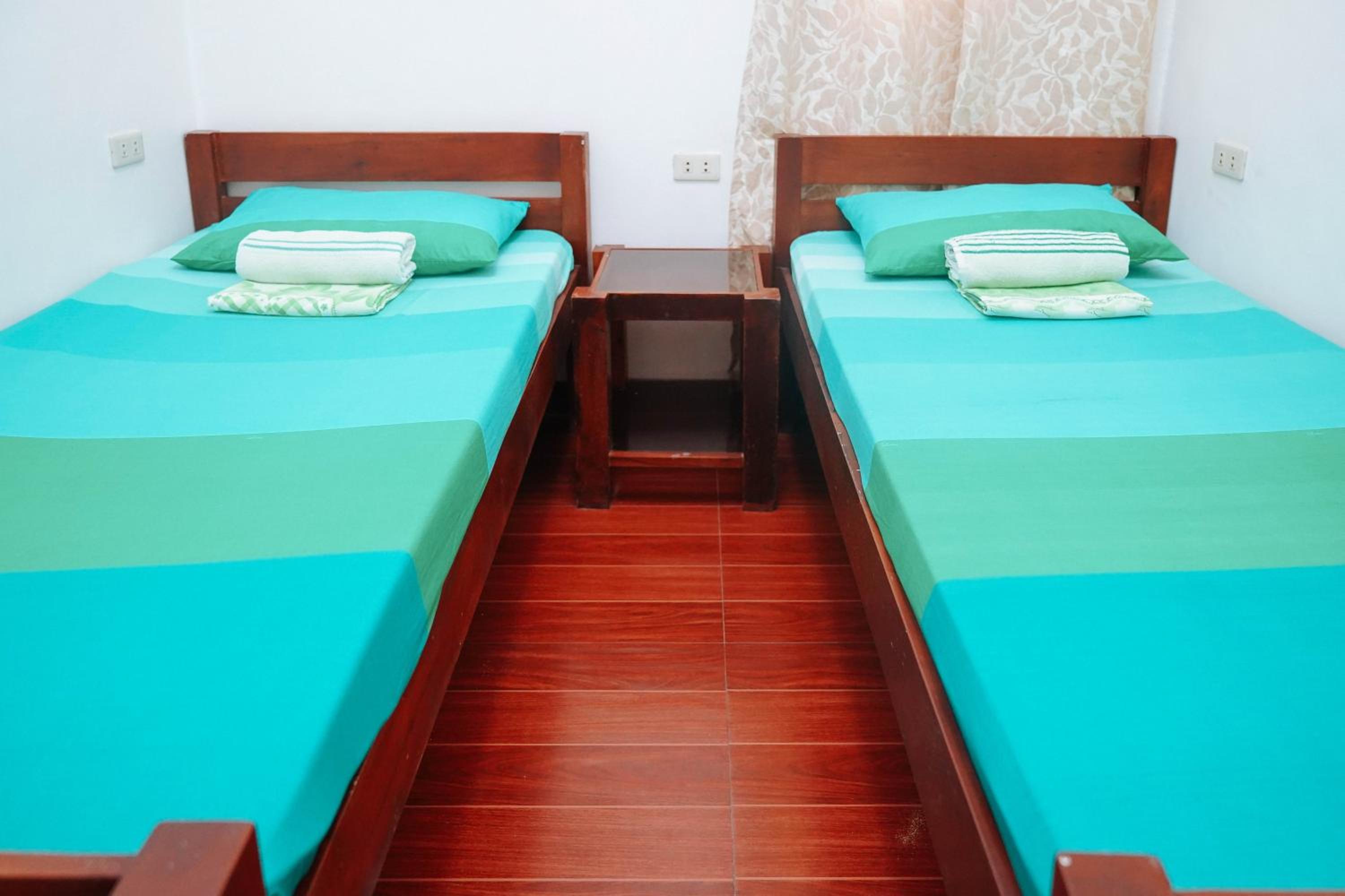 Twin Room - Photo 4