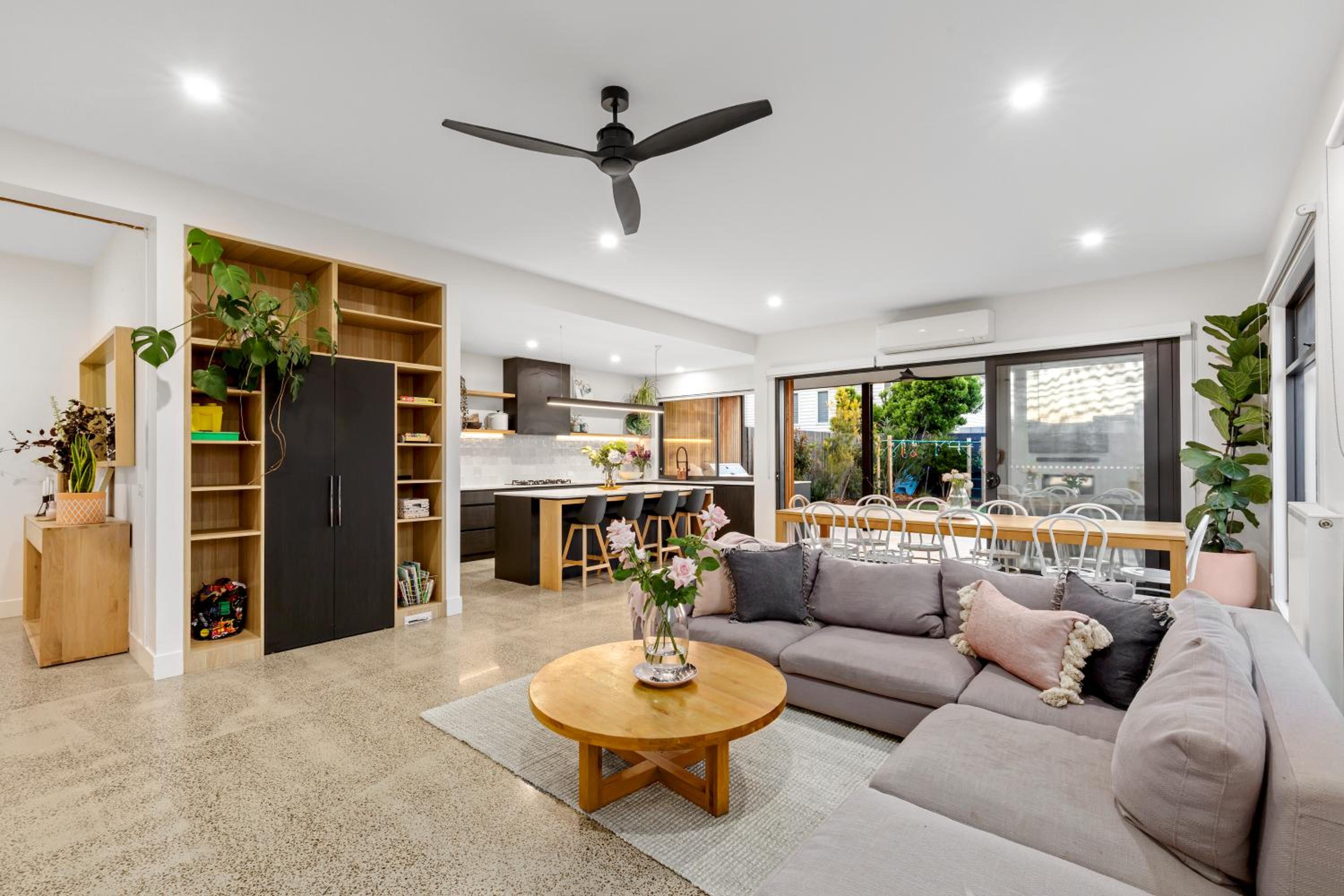 Four-Bedroom House photo 1