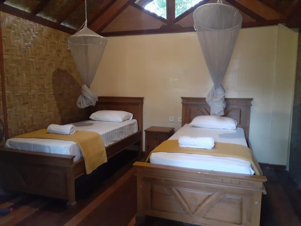 Double or Twin Room with Private Bathroom