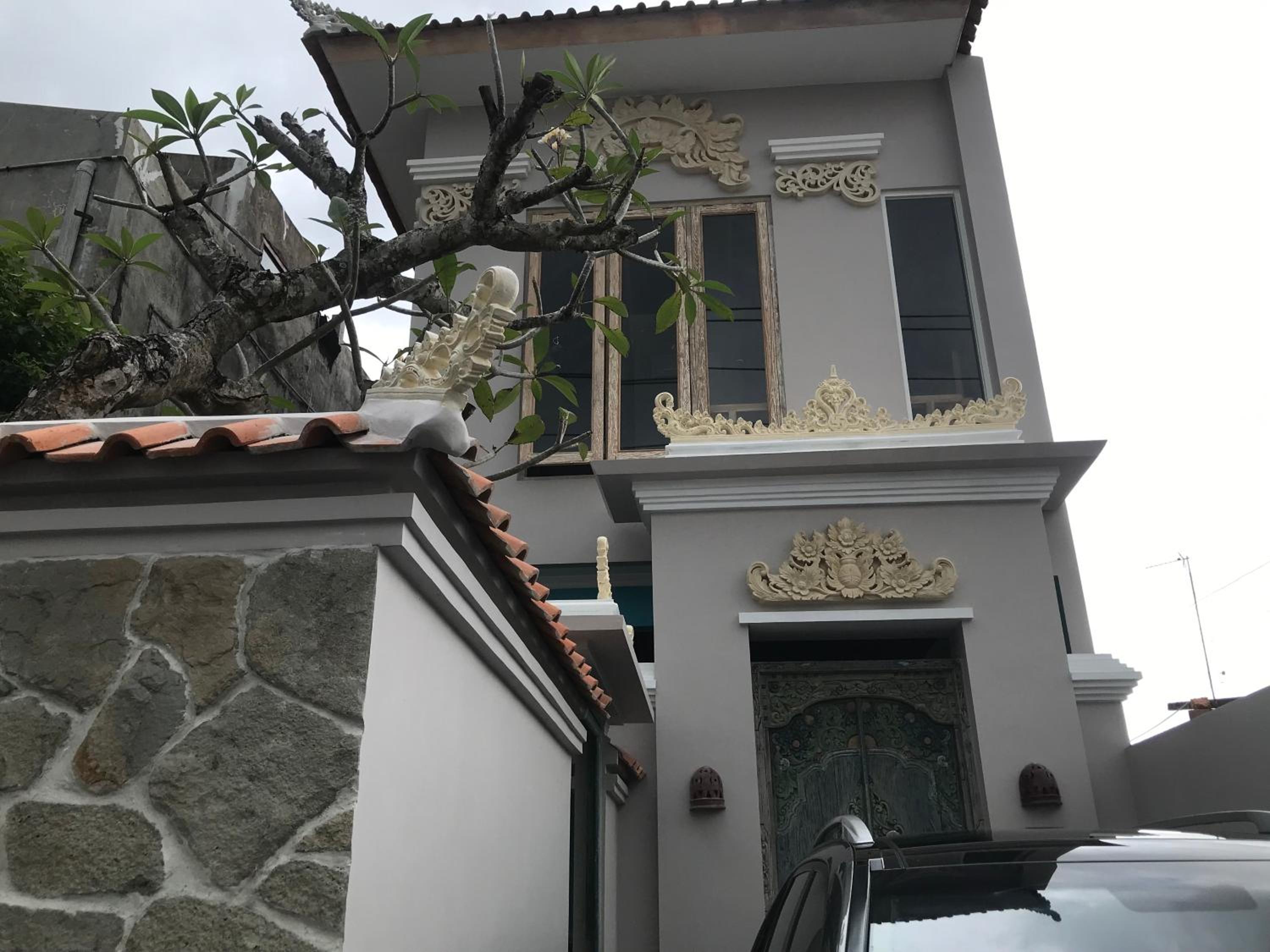 Two-Bedroom Villa - Photo 3