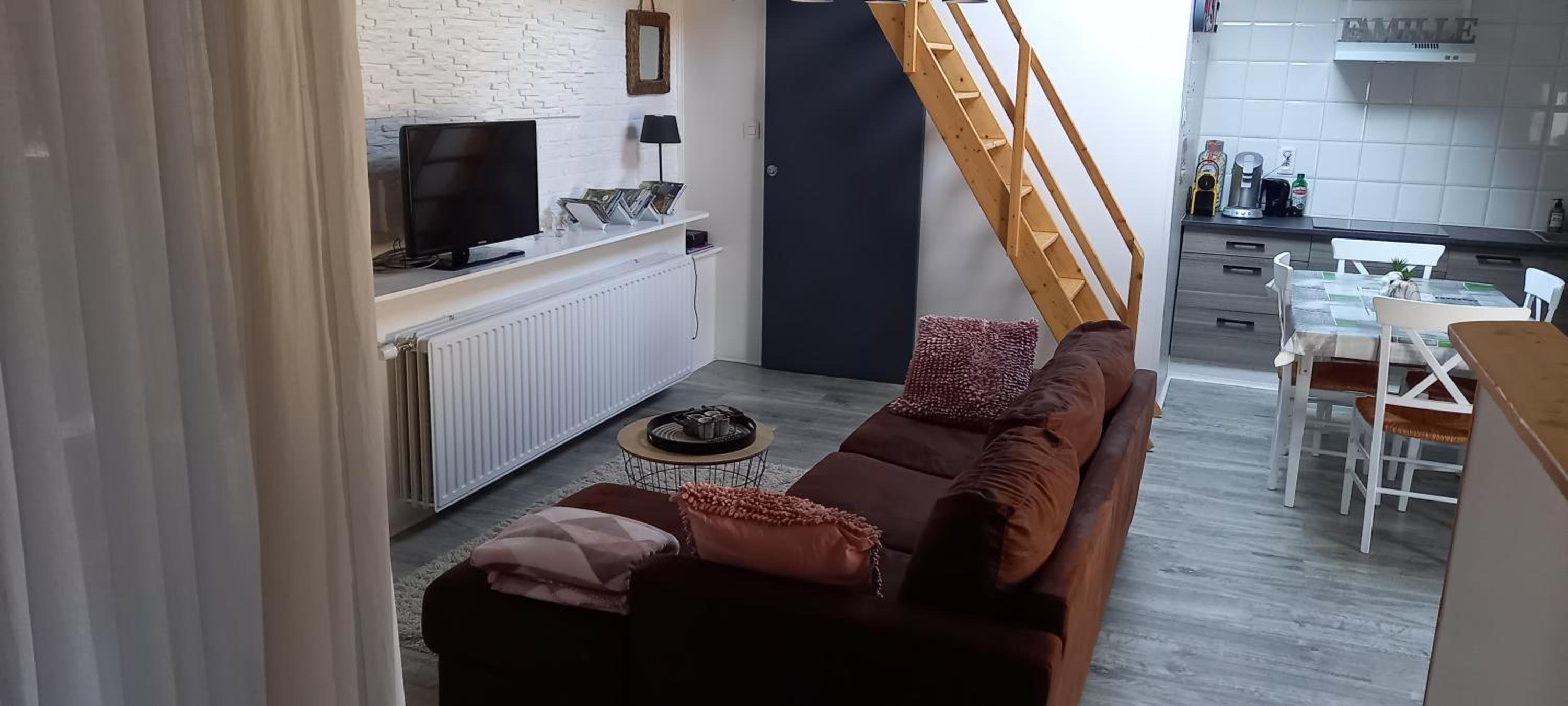 Studio Apartment - Photo 7