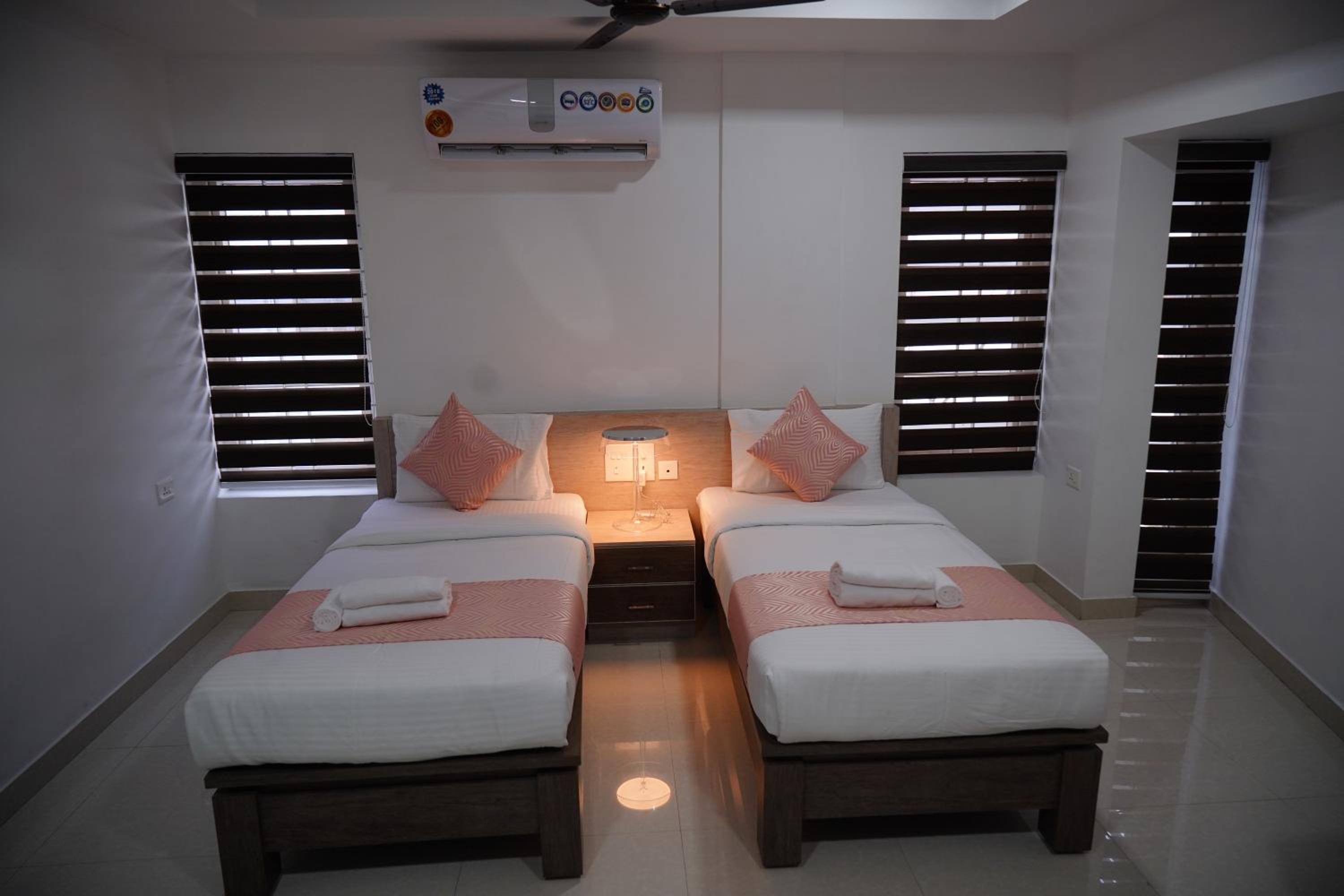 Deluxe Double Room - Photo 2