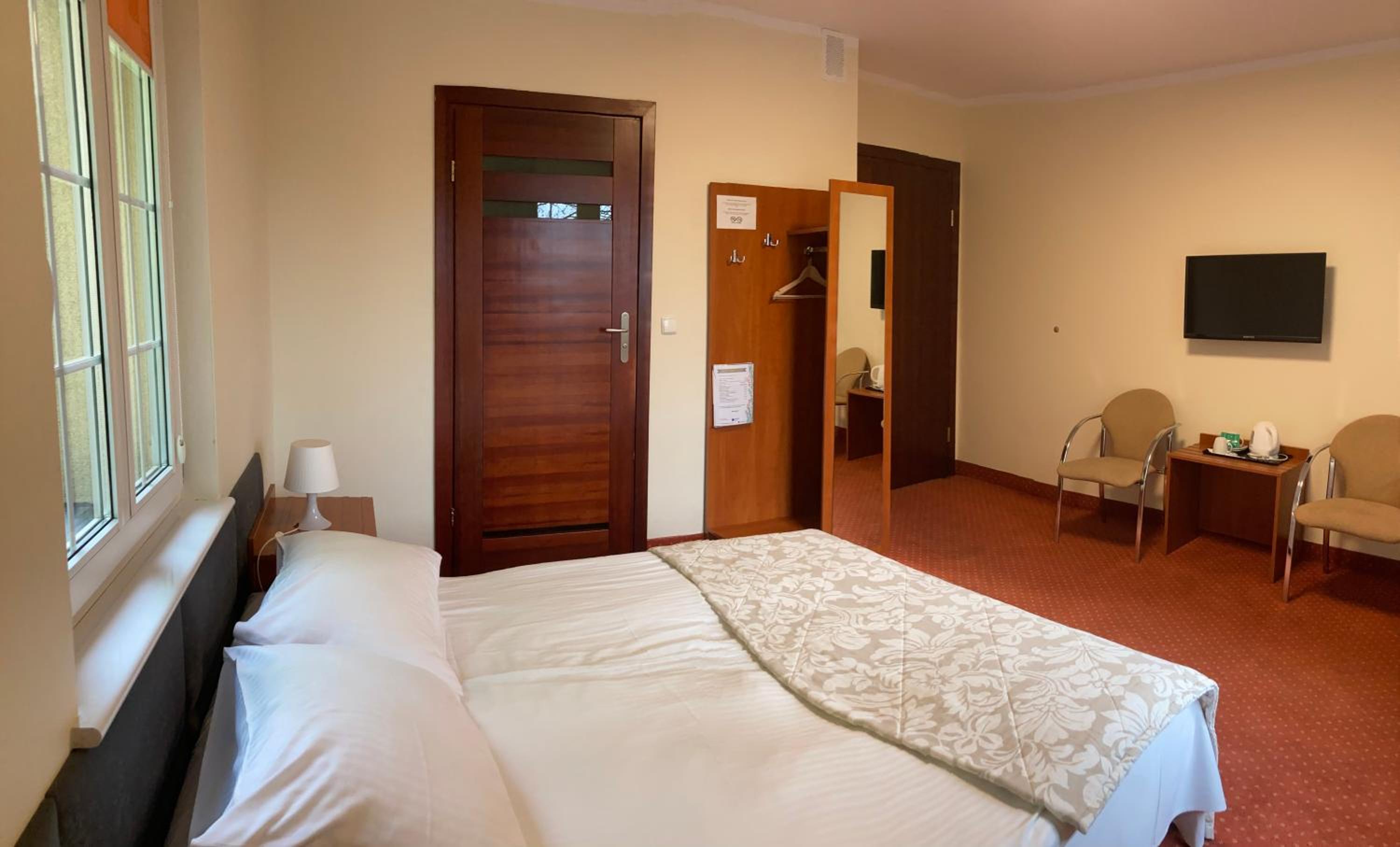 Double Room - Photo 1
