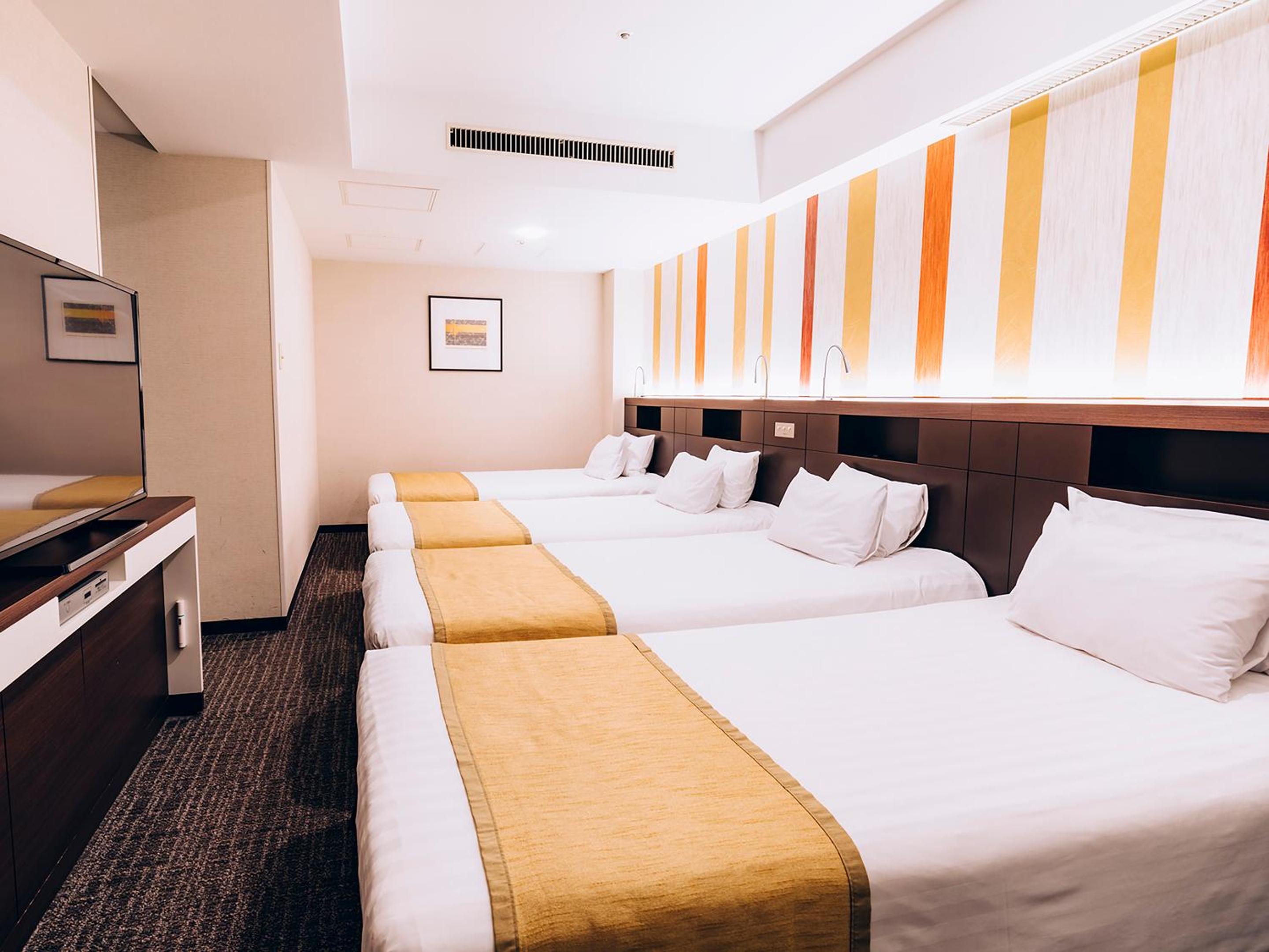 Standard Quadruple Room photo 2