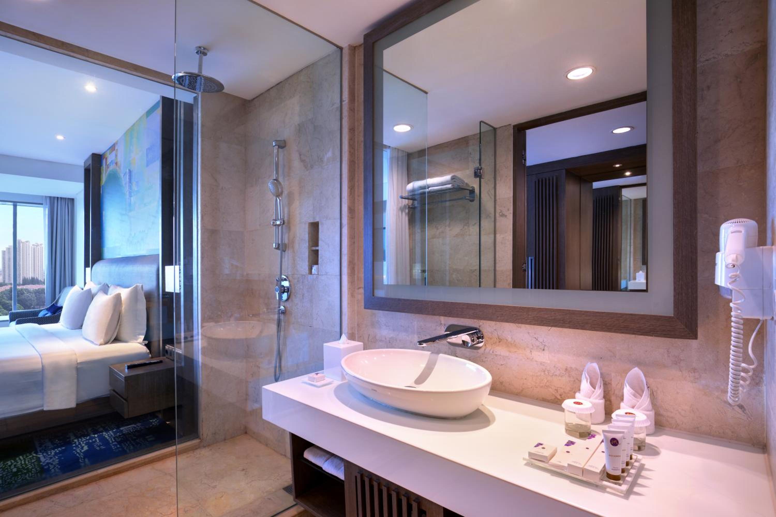 Superior Queen Room