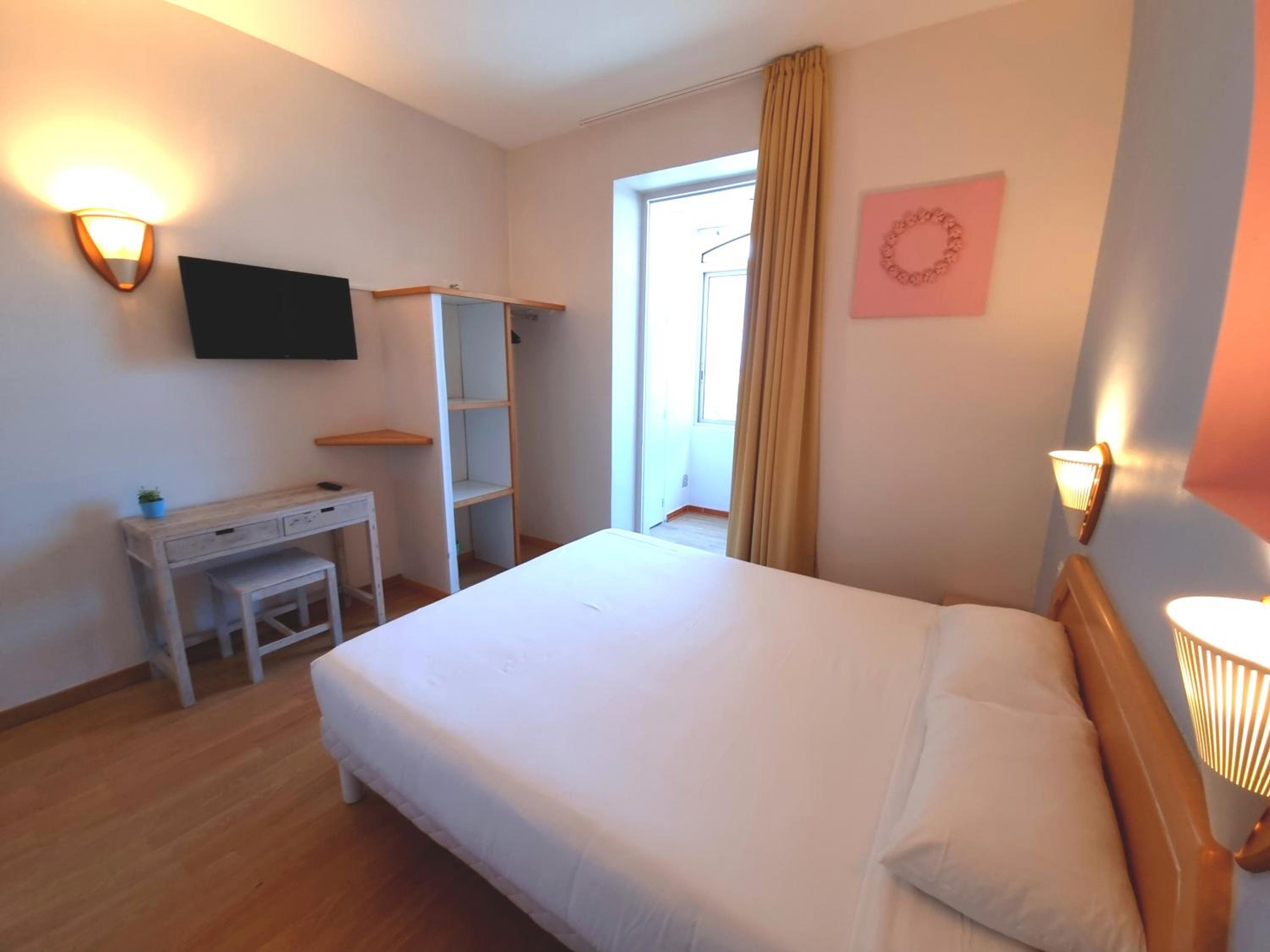 Comfort Double Room - Photo 8
