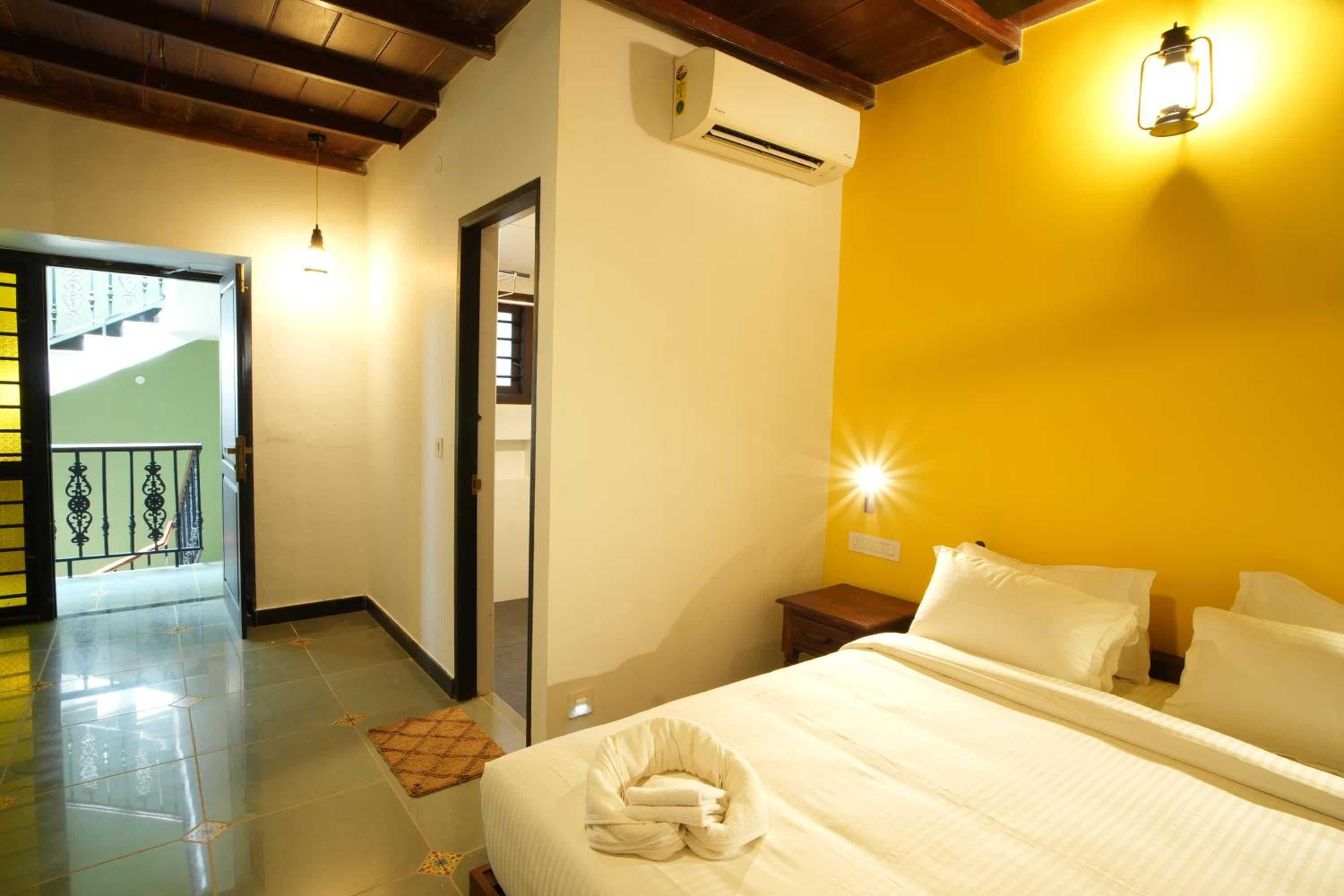 Deluxe Double Room - Photo 2