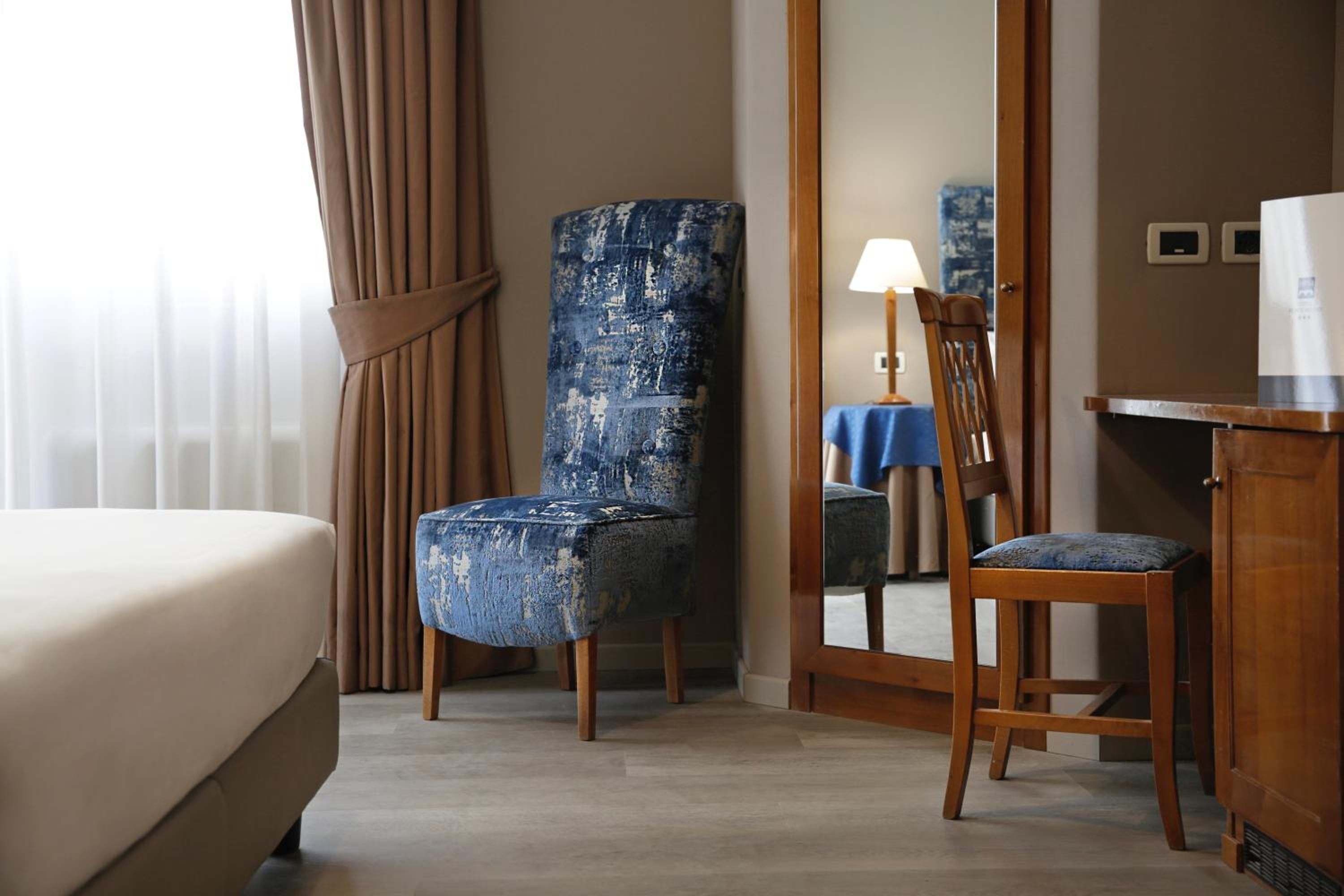 Superior Double or Twin Room with Terrace photo 3