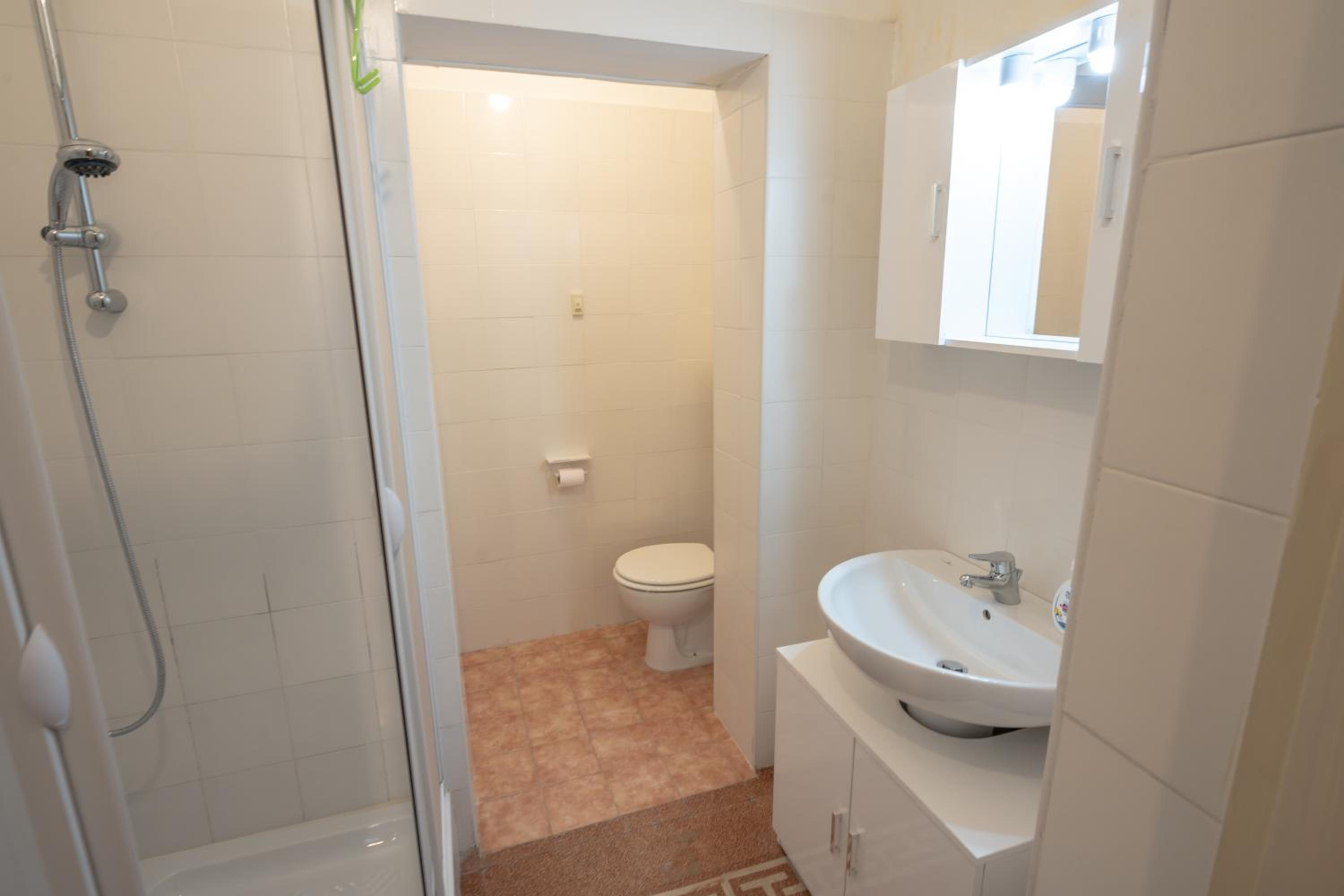 Large Double or Twin Room - Photo 4