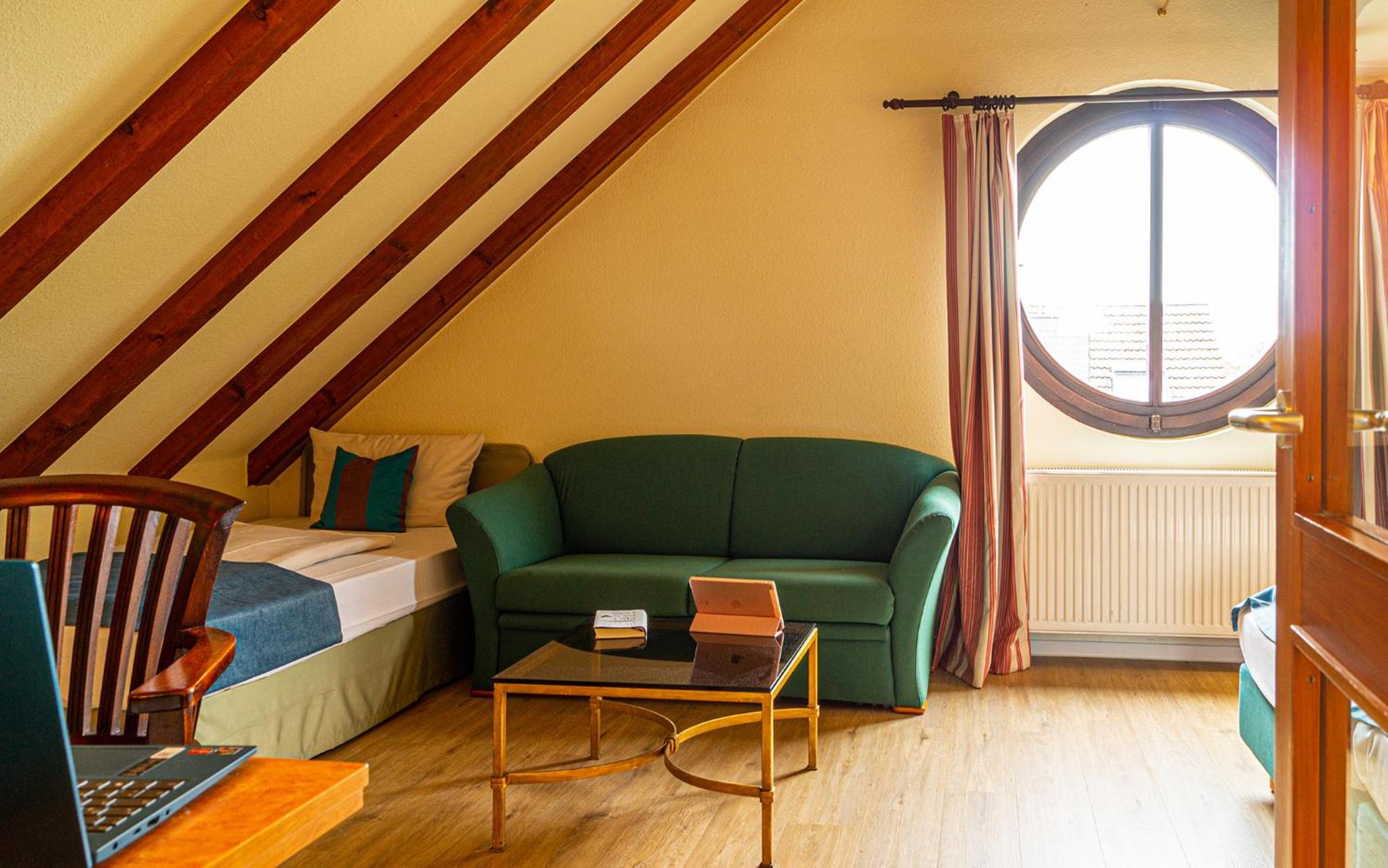 Triple Room - Photo 5