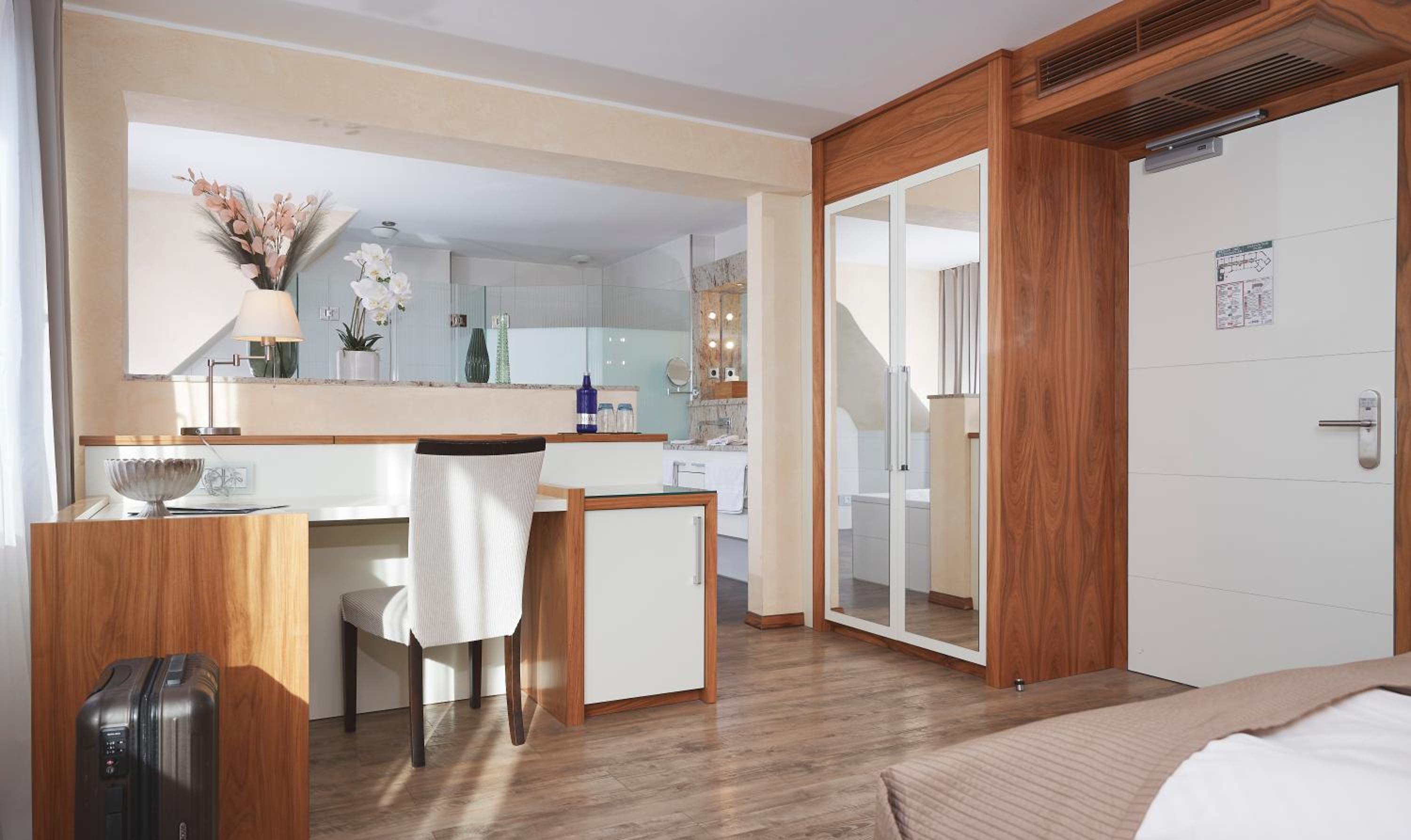 Double Room with Mountain View