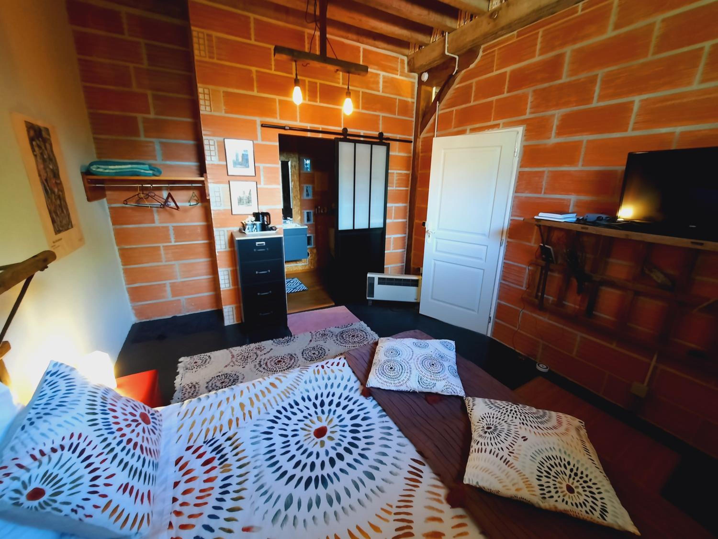 Queen Room - Photo 8