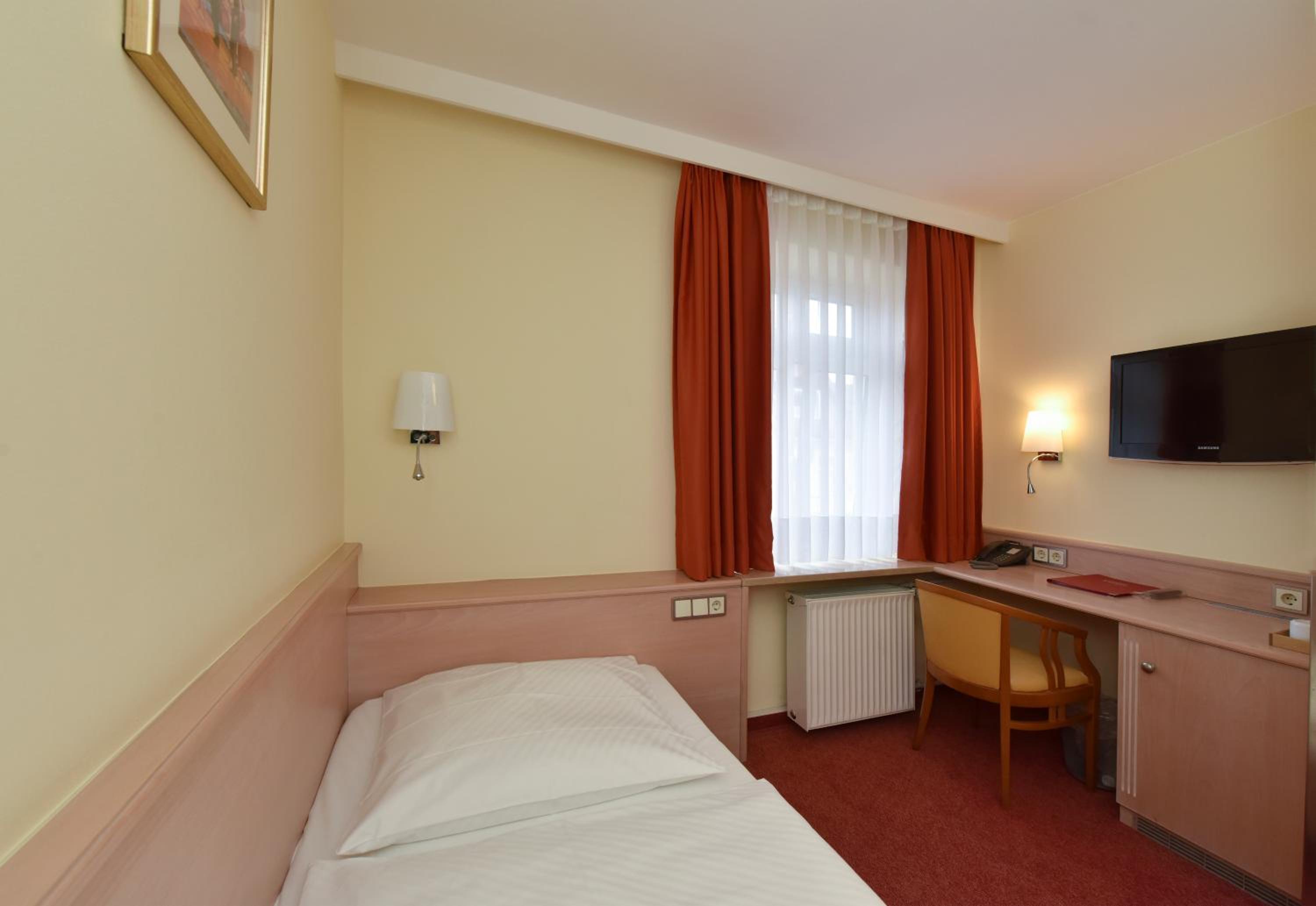 Classic Single Room photo 3