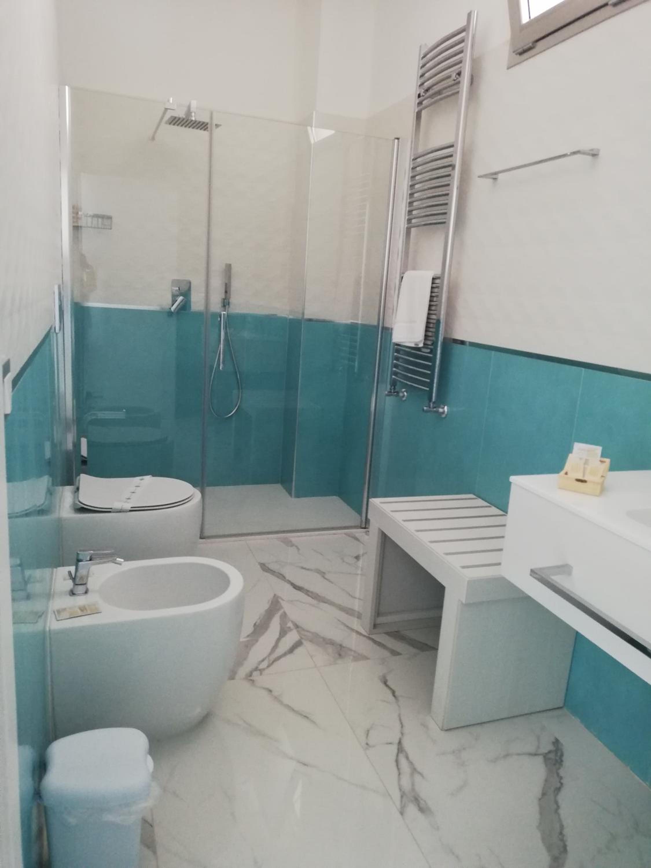 Standard Triple Room - Photo 3