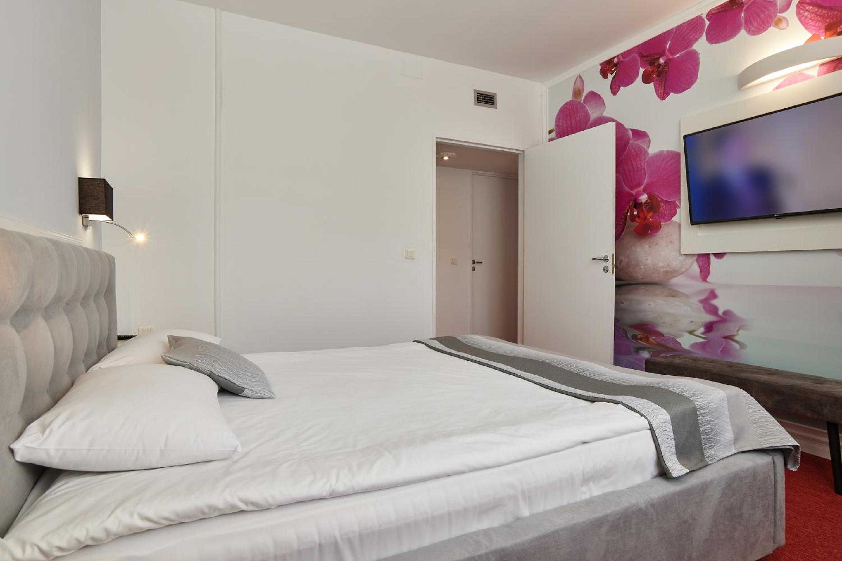 Family Suite - Photo 7